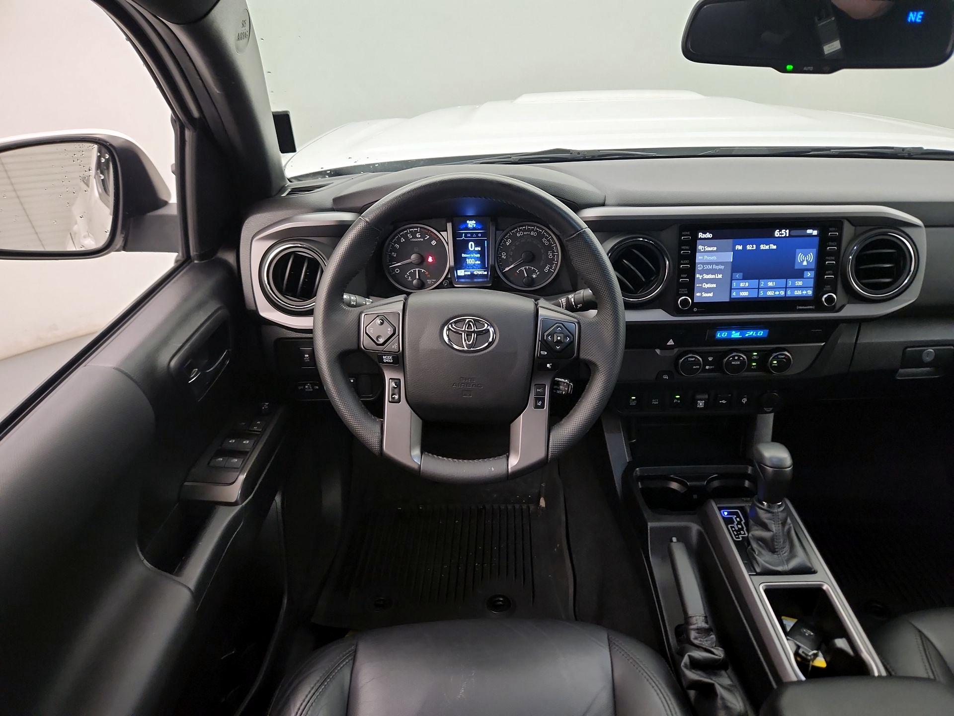 Thumbnail: 2022 Toyota Tacoma - 10