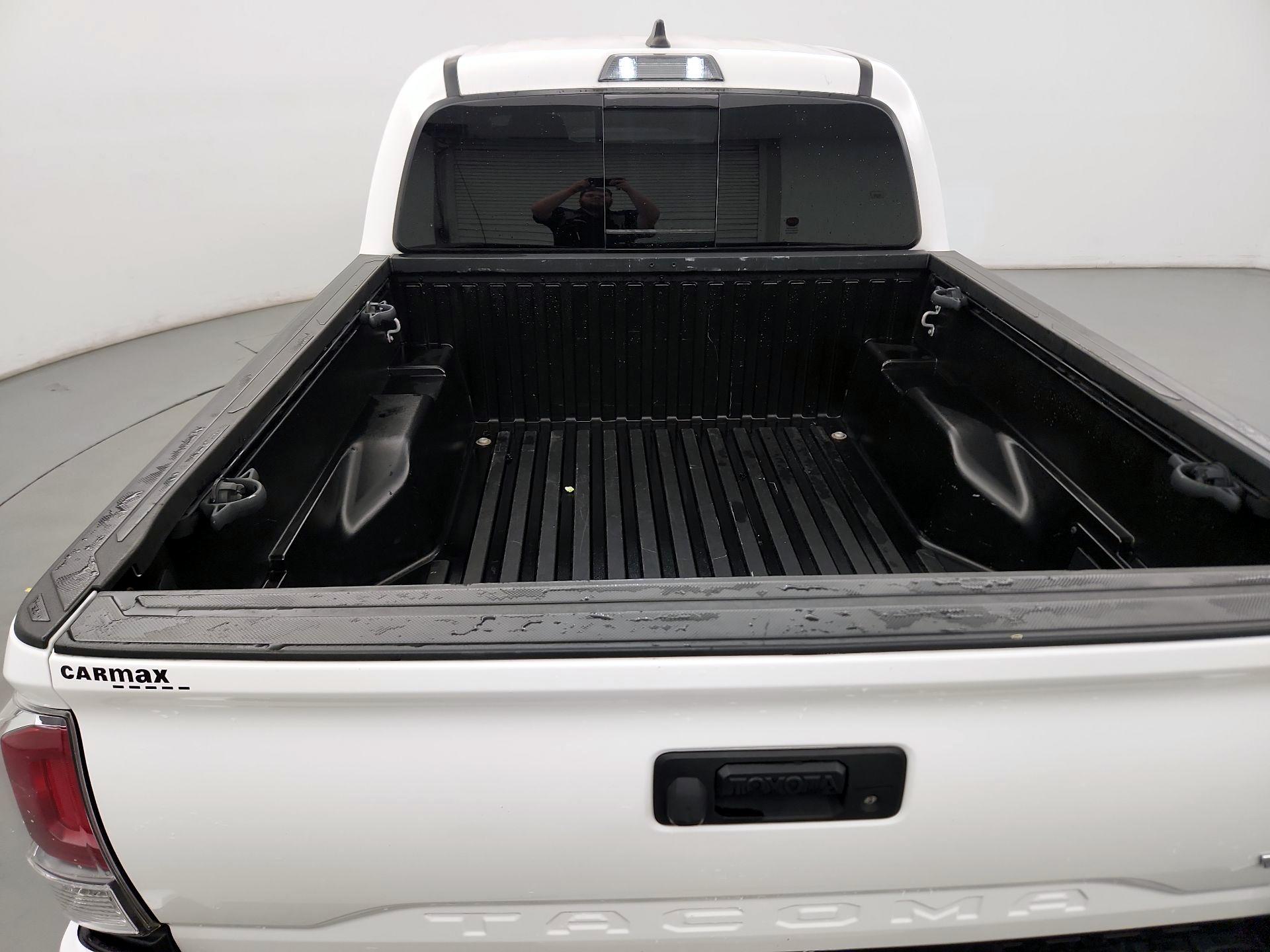 Thumbnail: 2022 Toyota Tacoma - 20