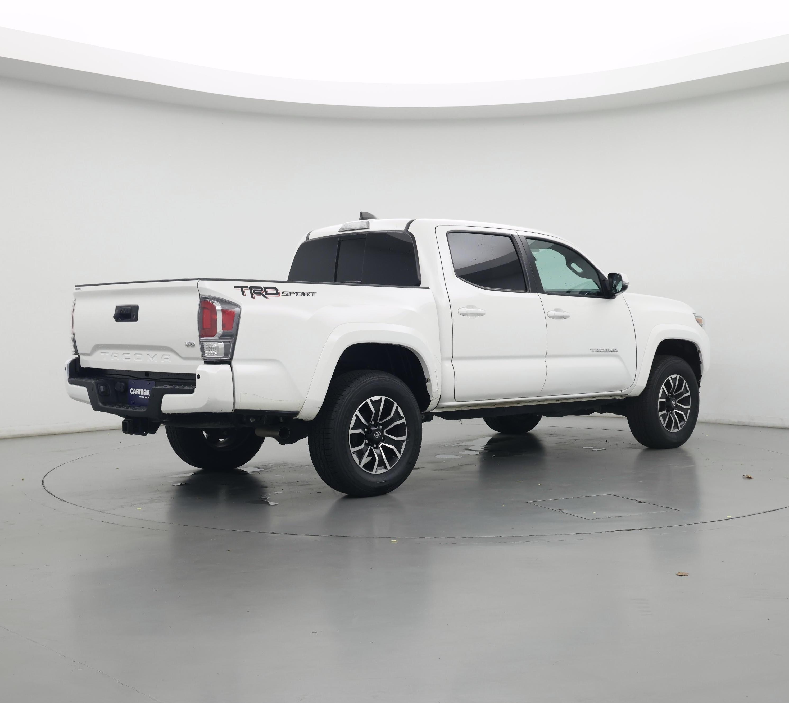 Thumbnail: 2022 Toyota Tacoma - 5
