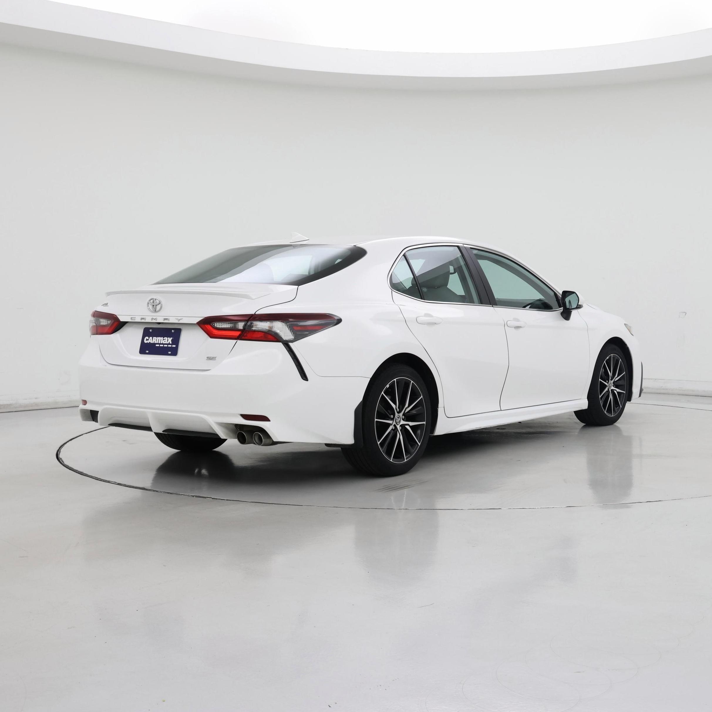 Thumbnail: 2023 Toyota Camry - 8