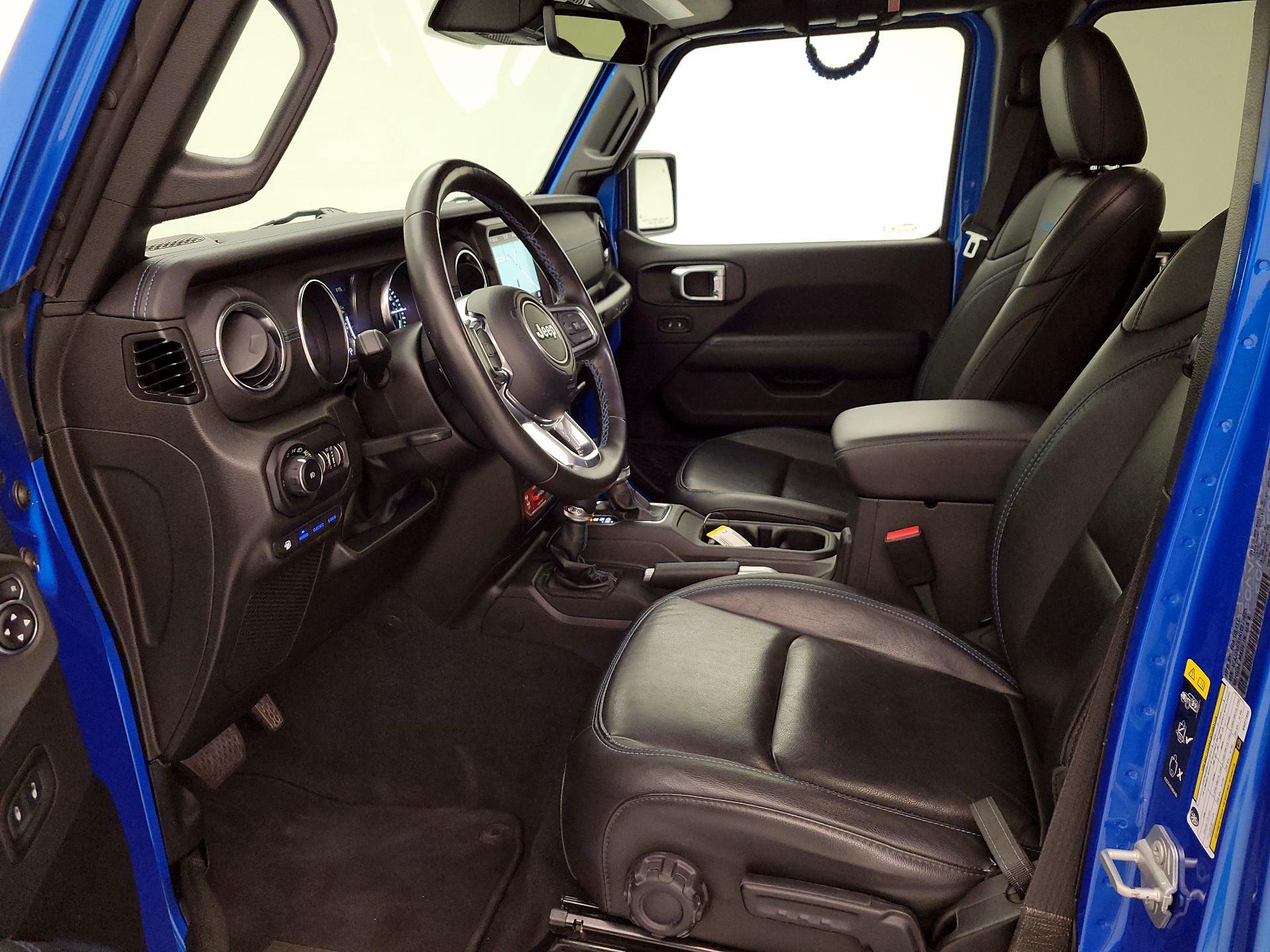 Thumbnail: 2022 Jeep Wrangler - 11