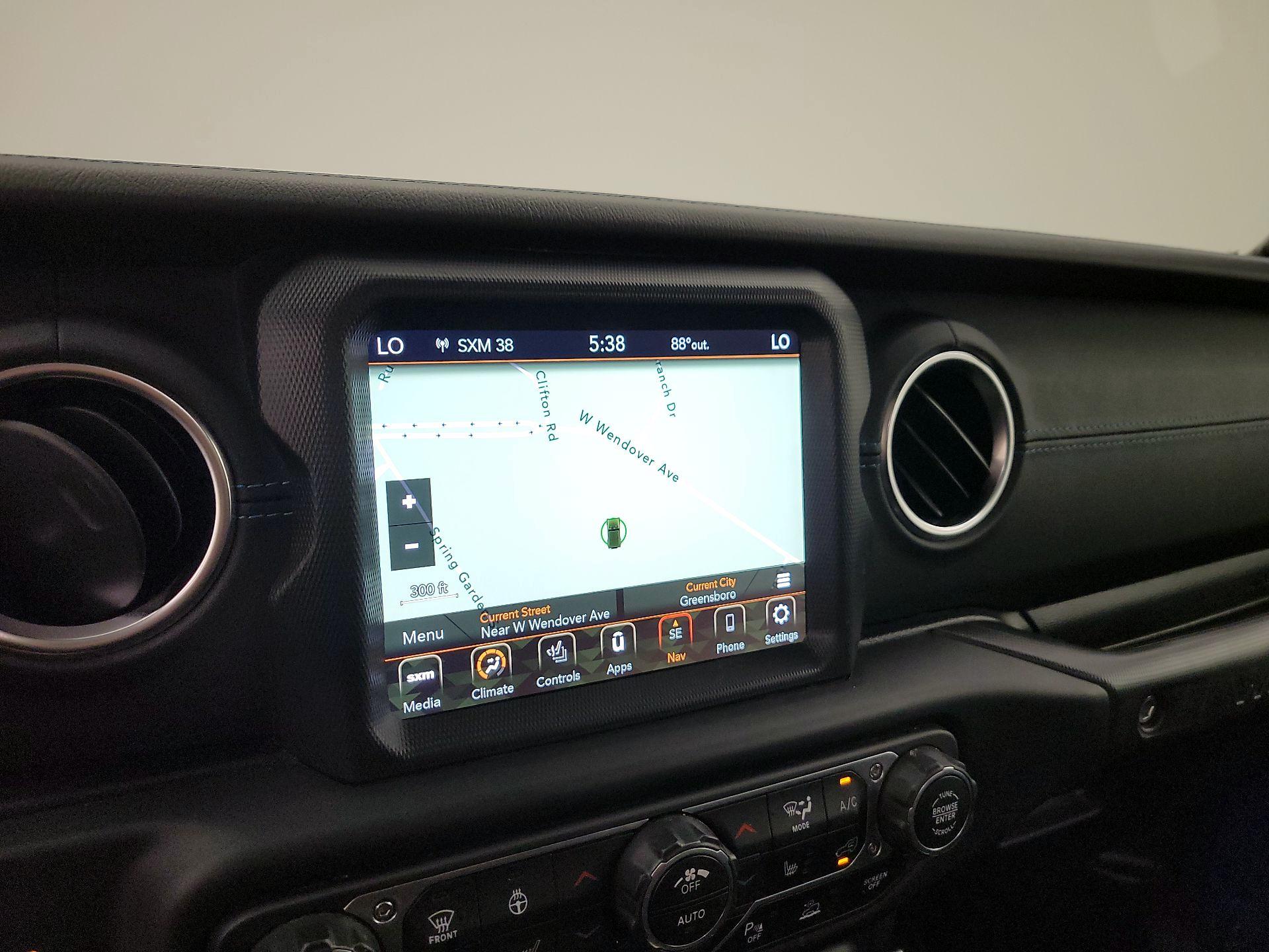 Thumbnail: 2022 Jeep Wrangler - 14