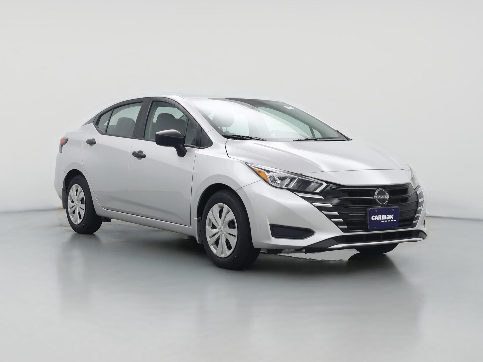 2023 Nissan Versa Sedan