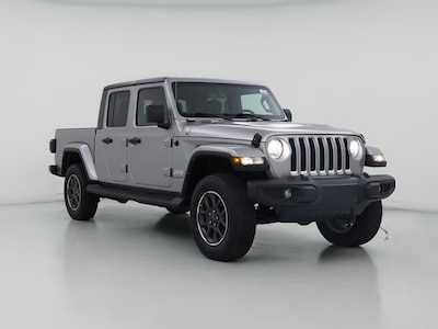 Gray 2021 Jeep Gladiator Overland