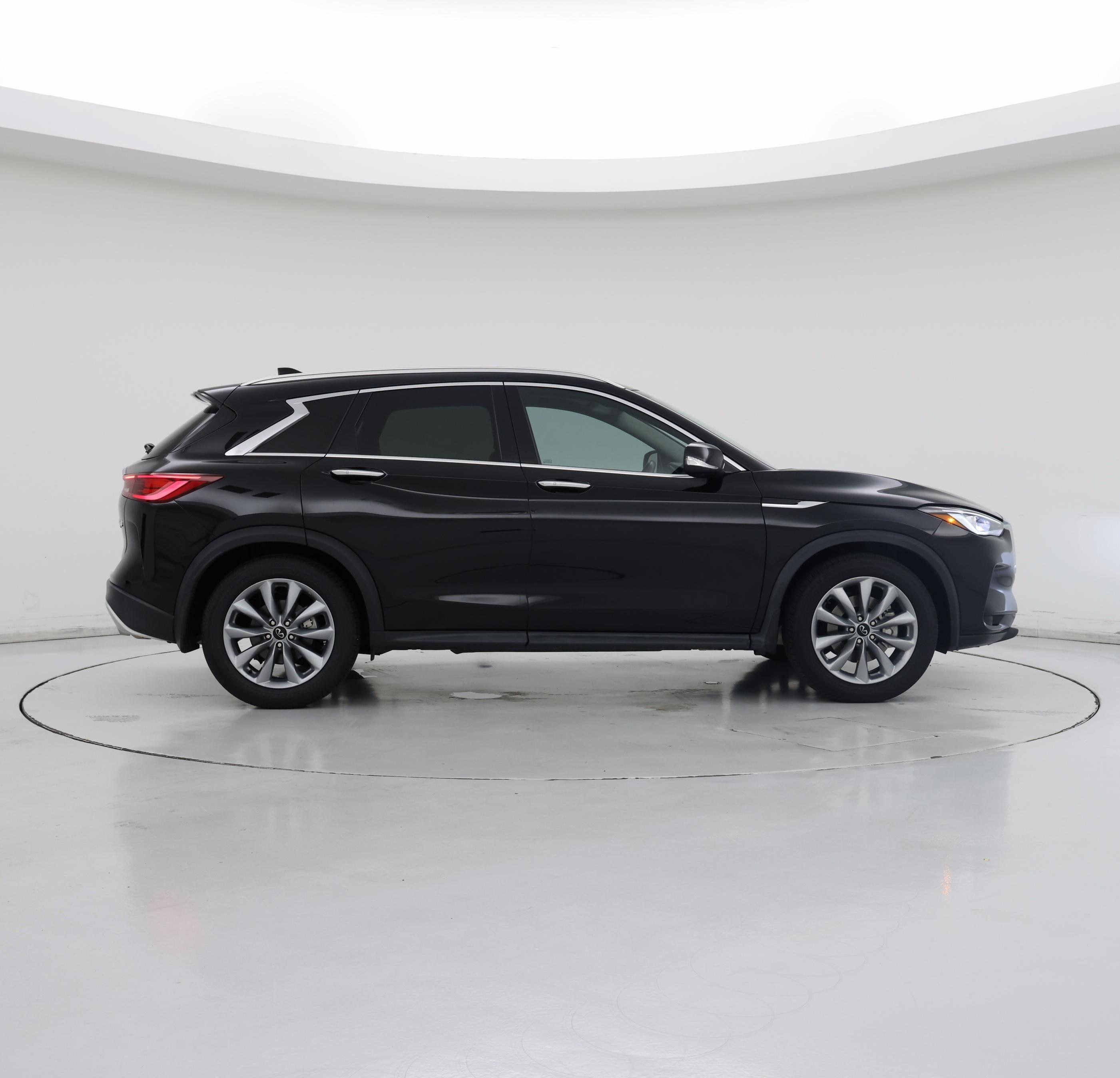 Thumbnail: 2022 INFINITI QX50 - 7
