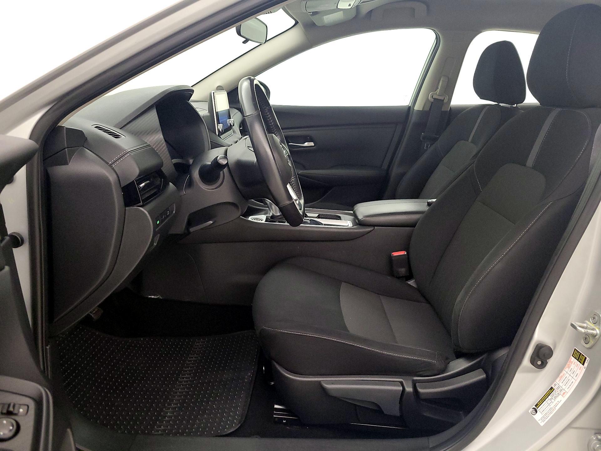 Thumbnail: 2023 Nissan Sentra - 11