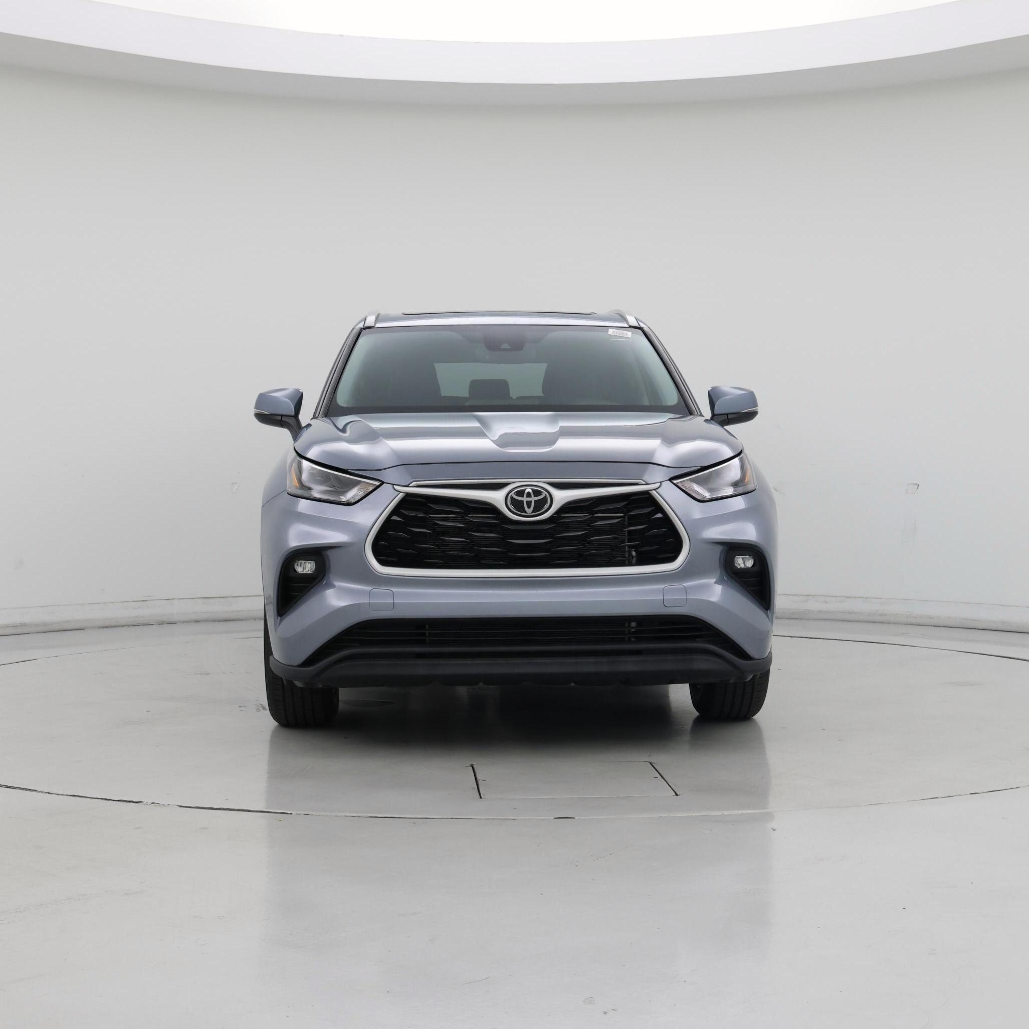 Thumbnail: 2022 Toyota Highlander - 5