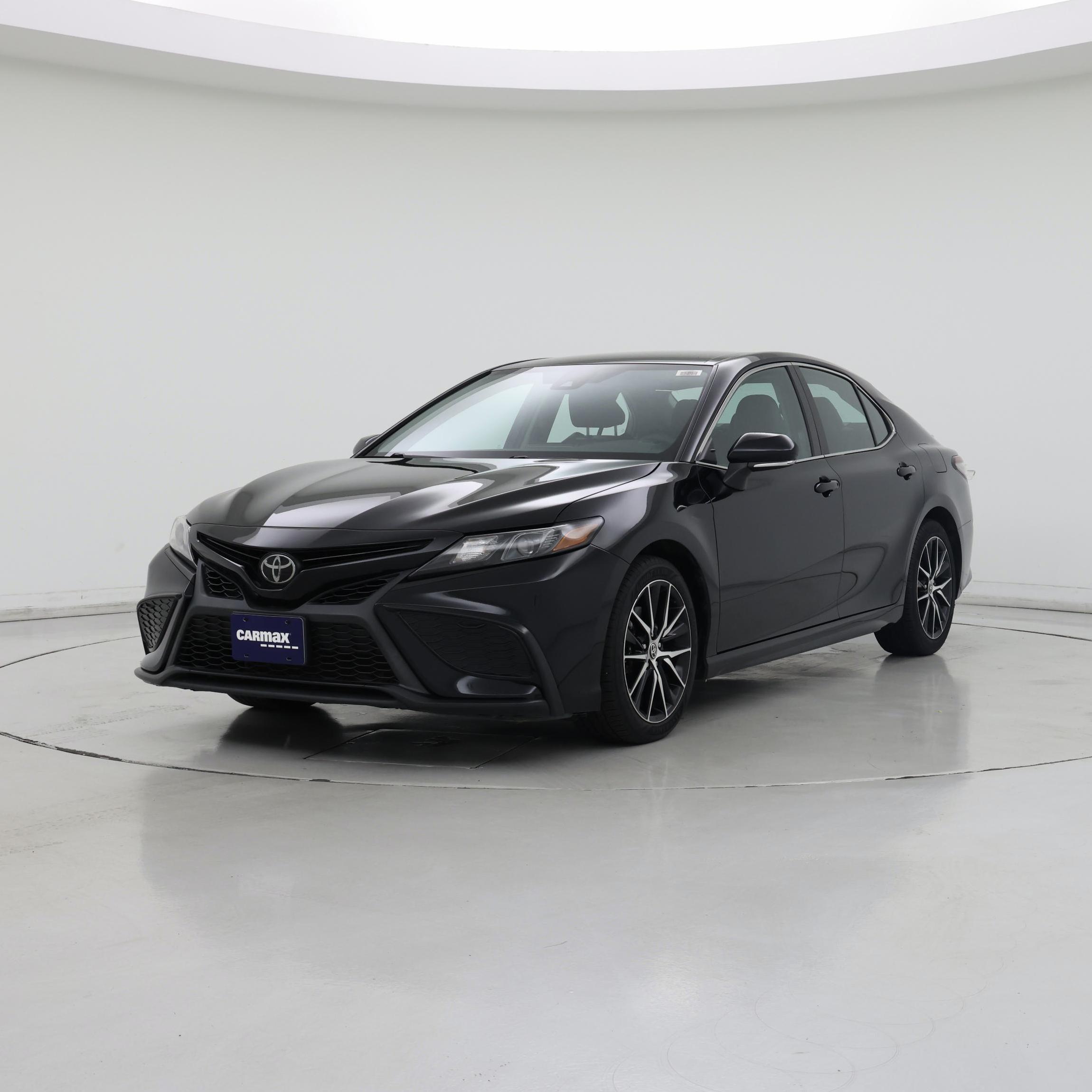 Thumbnail: 2022 Toyota Camry - 4