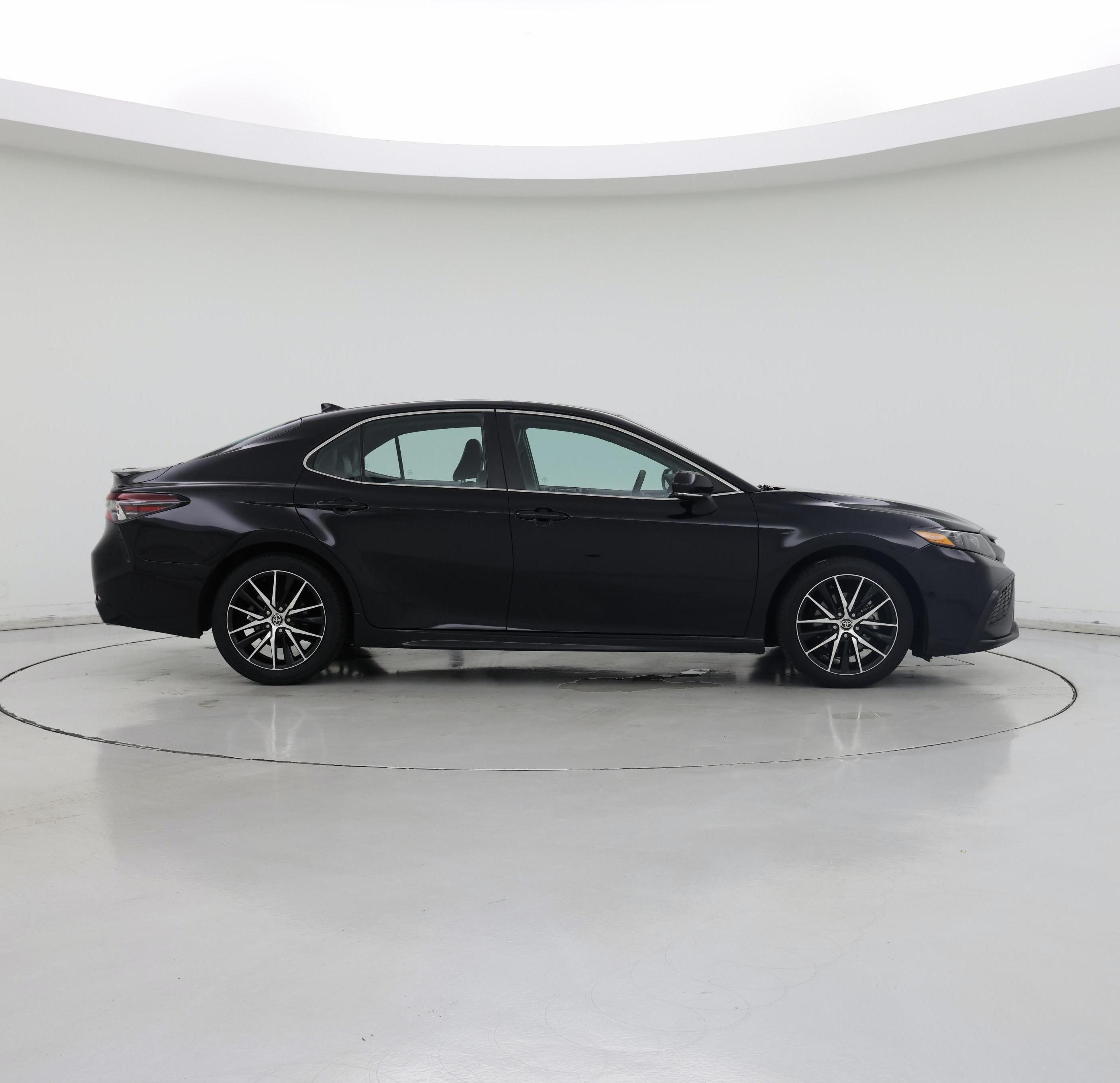 Thumbnail: 2022 Toyota Camry - 7