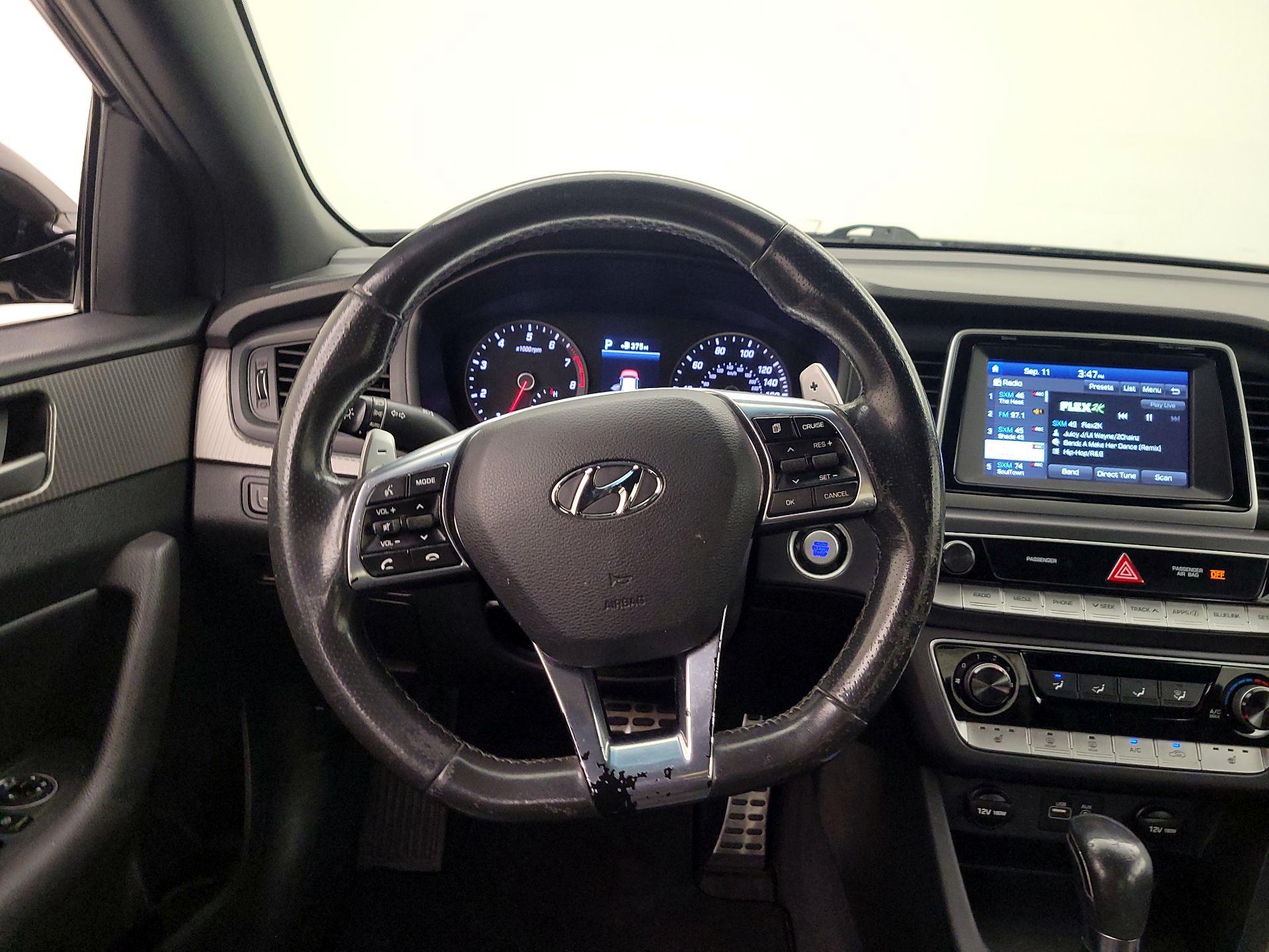 Thumbnail: 2018 Hyundai Sonata - 10