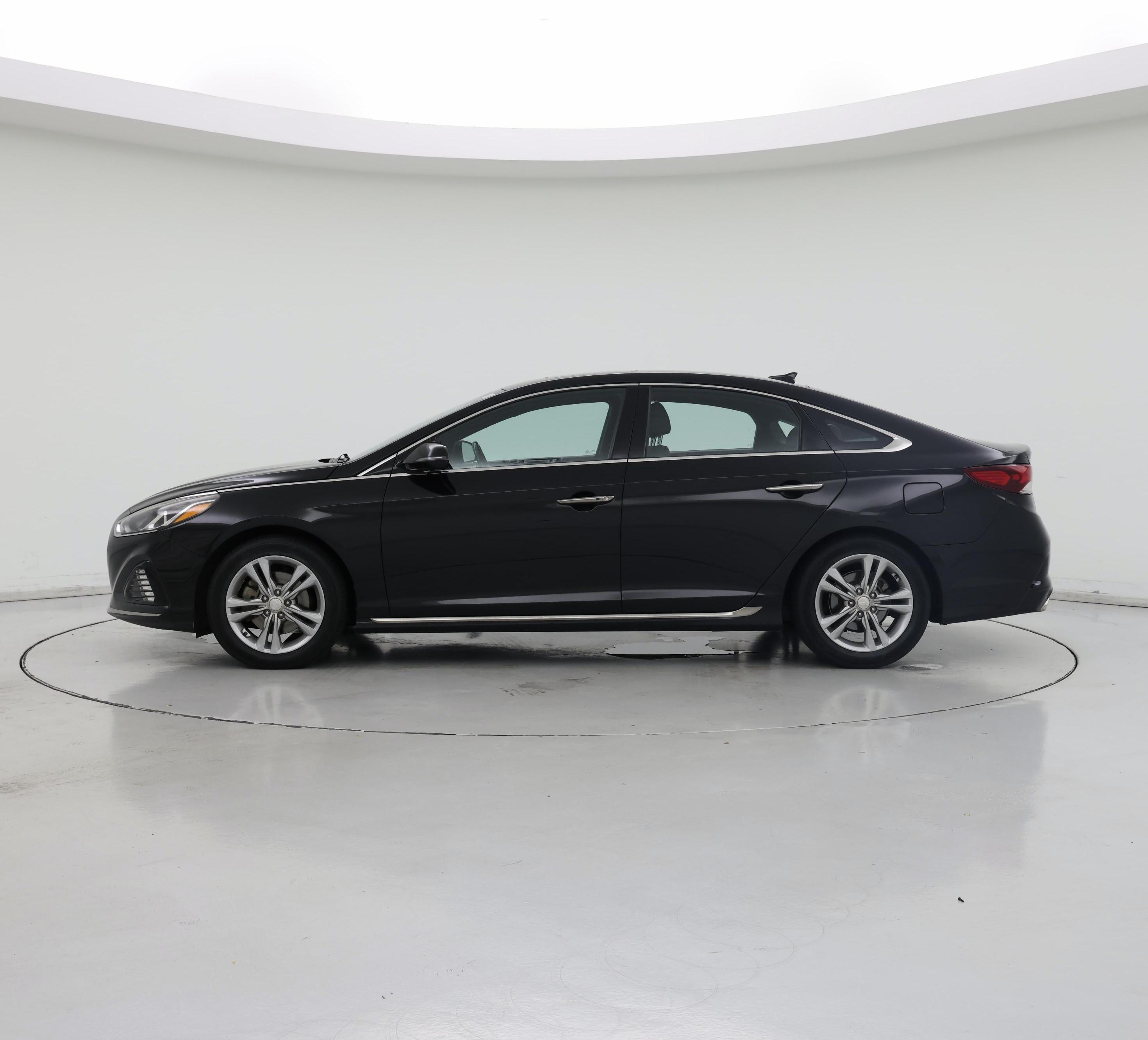 Thumbnail: 2018 Hyundai Sonata - 3
