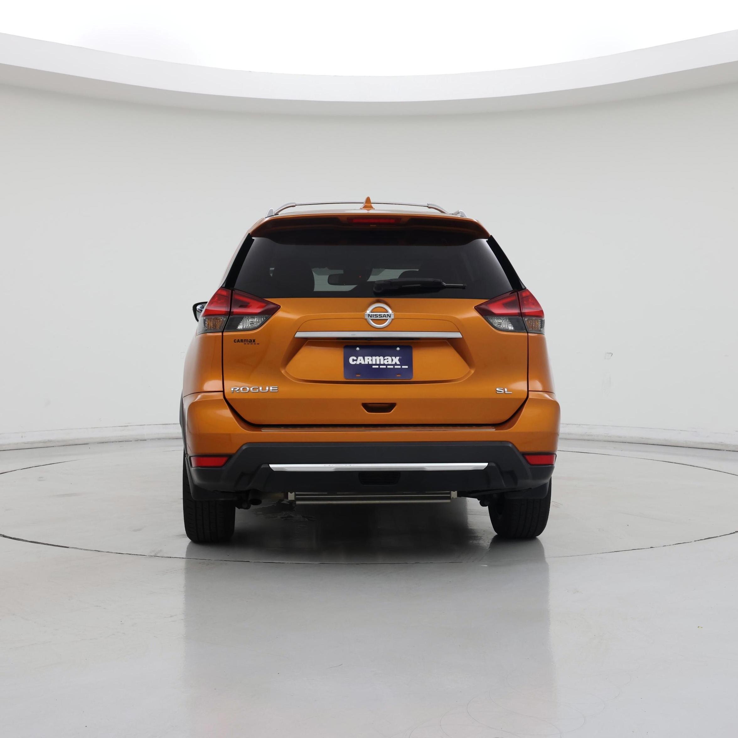 Thumbnail: 2017 Nissan Rogue - 6