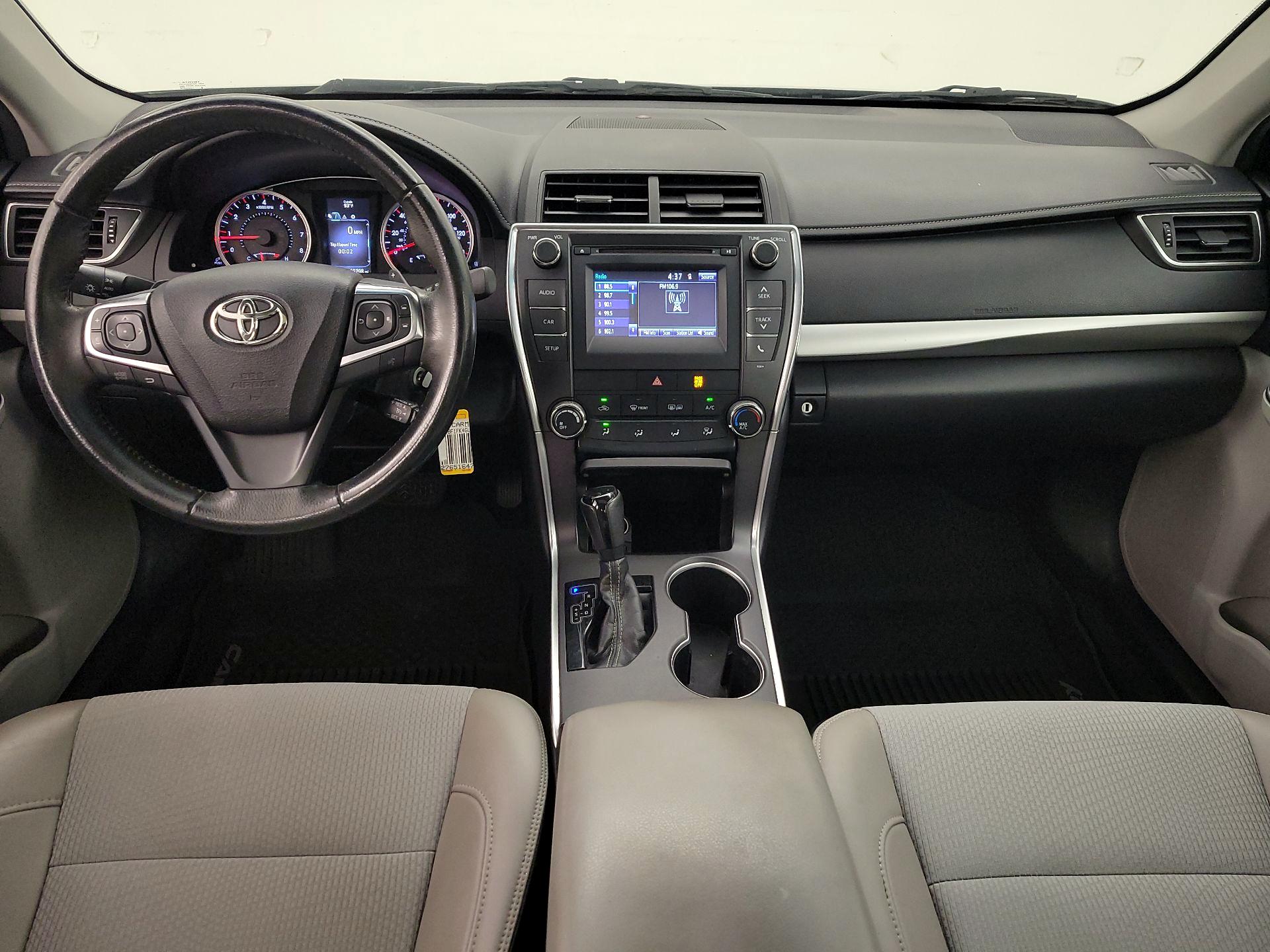 Thumbnail: 2016 Toyota Camry - 9