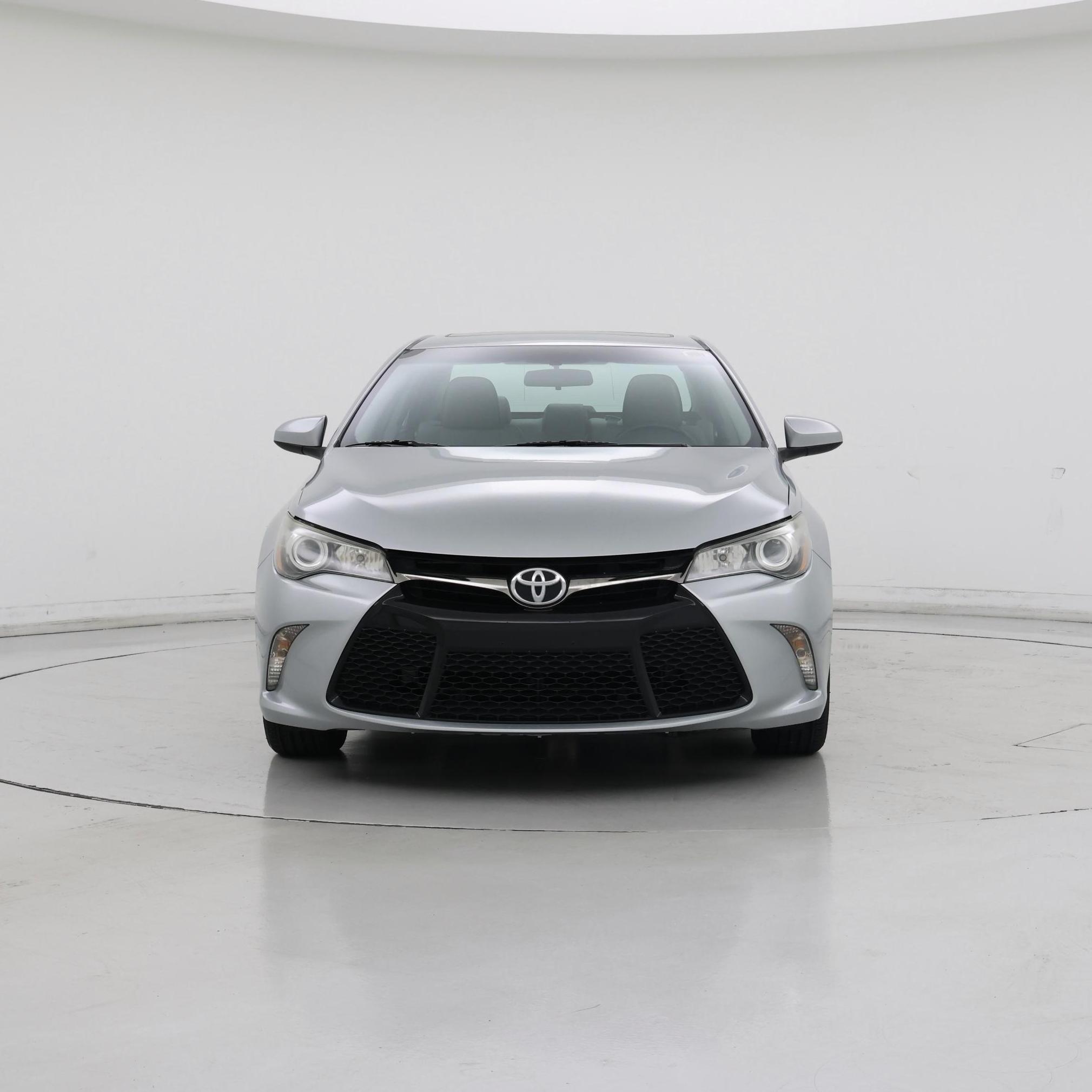 Thumbnail: 2016 Toyota Camry - 5