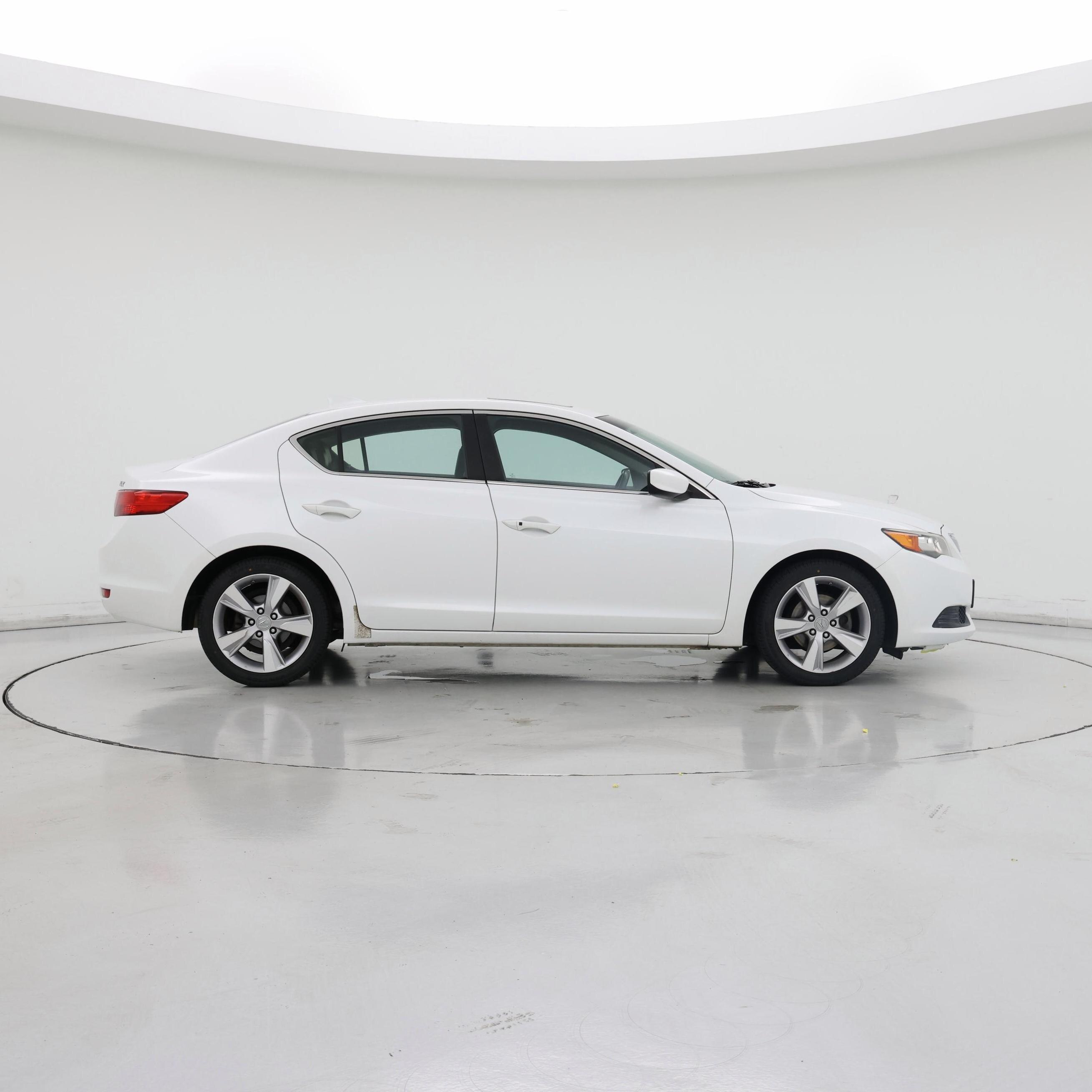 Thumbnail: 2014 Acura ILX - 7