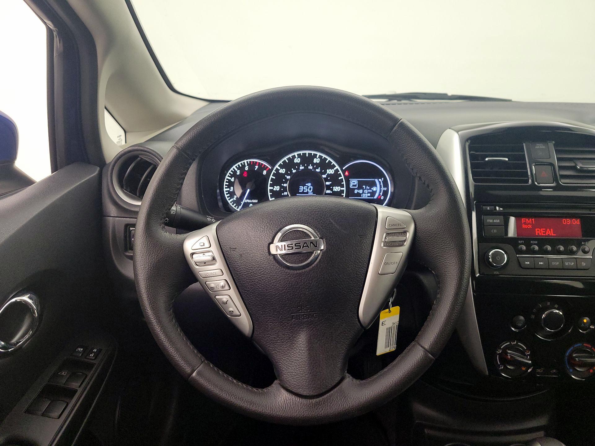 Thumbnail: 2015 Nissan Versa Note - 10