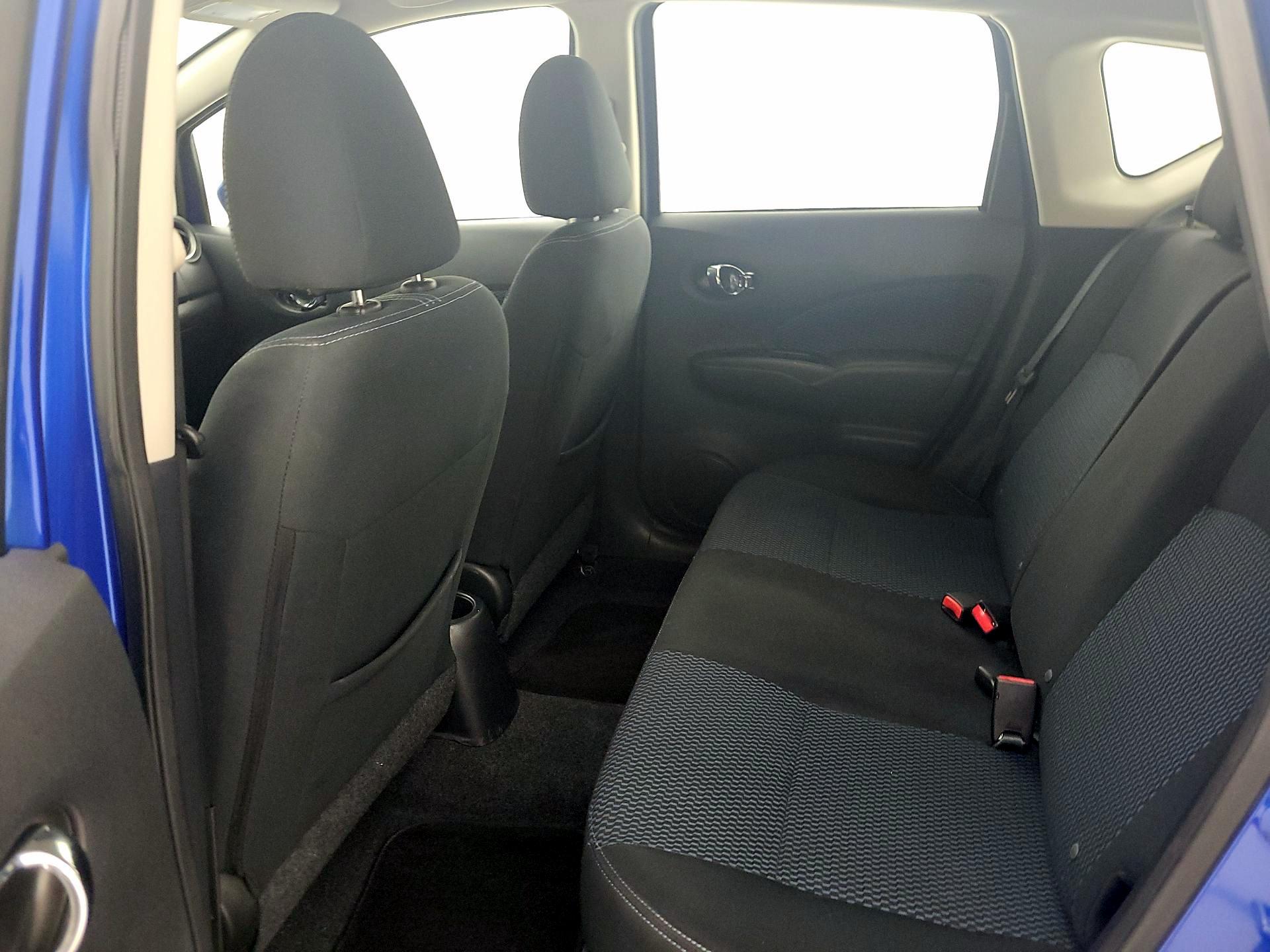Thumbnail: 2015 Nissan Versa Note - 18