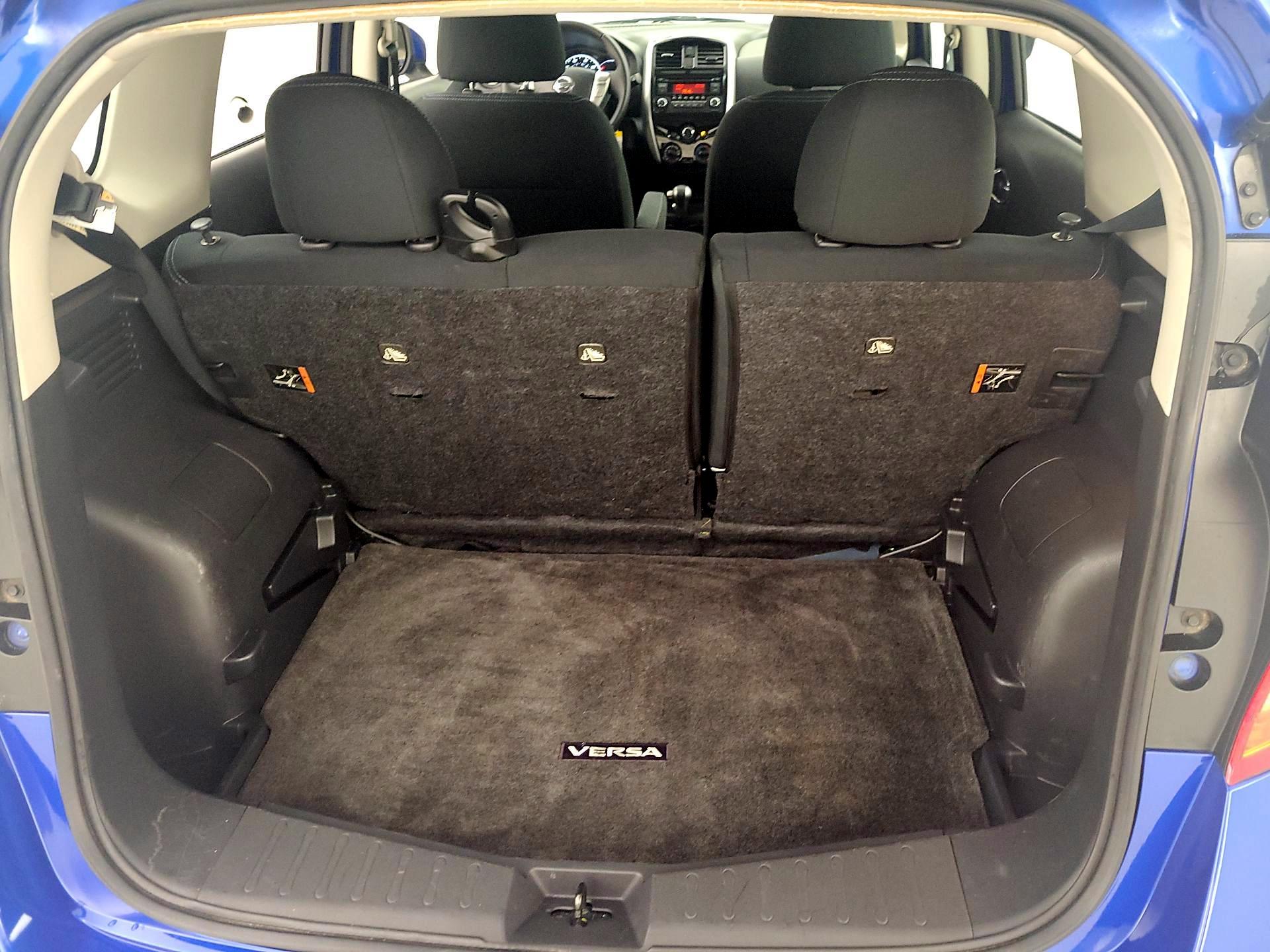 Thumbnail: 2015 Nissan Versa Note - 19