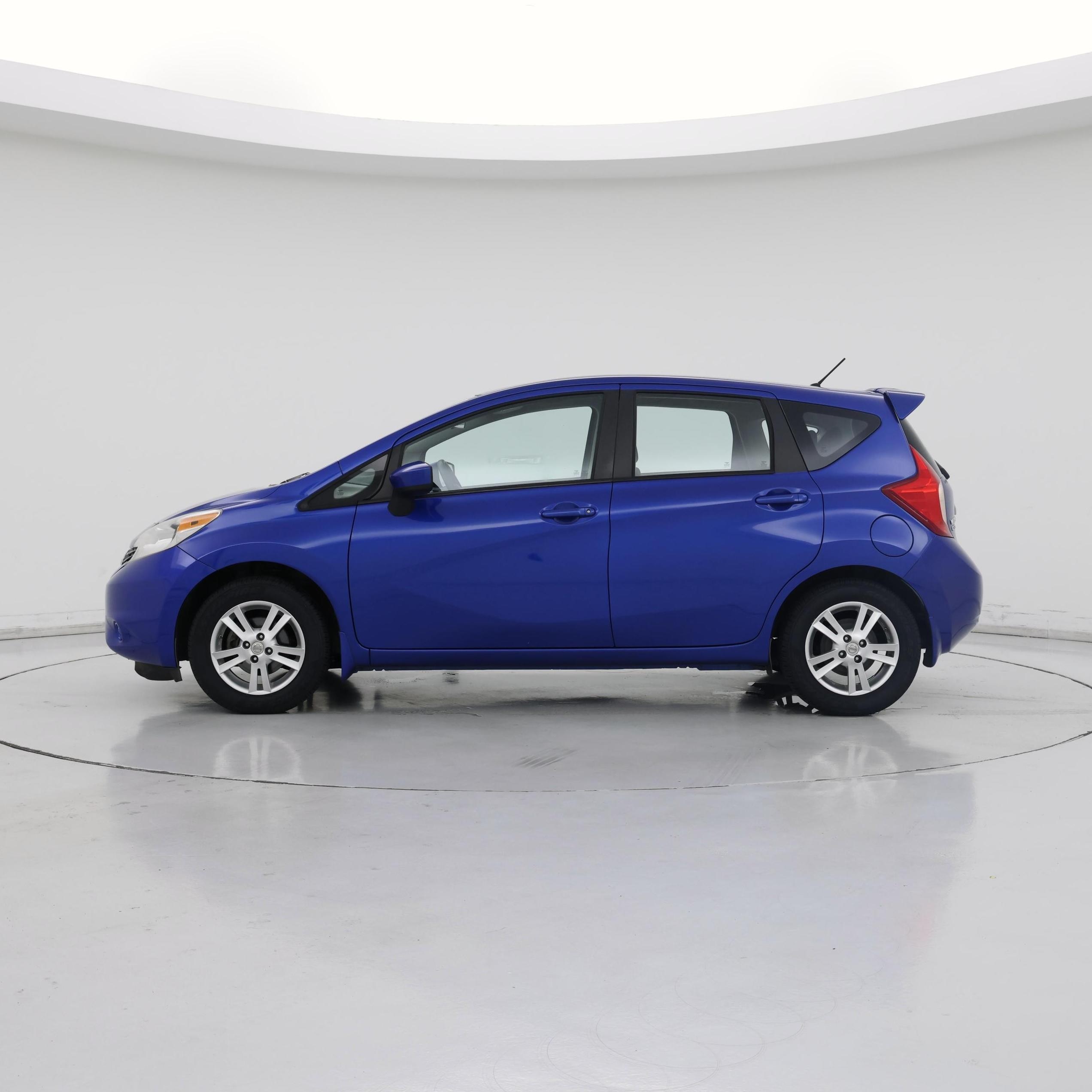 Thumbnail: 2015 Nissan Versa Note - 3