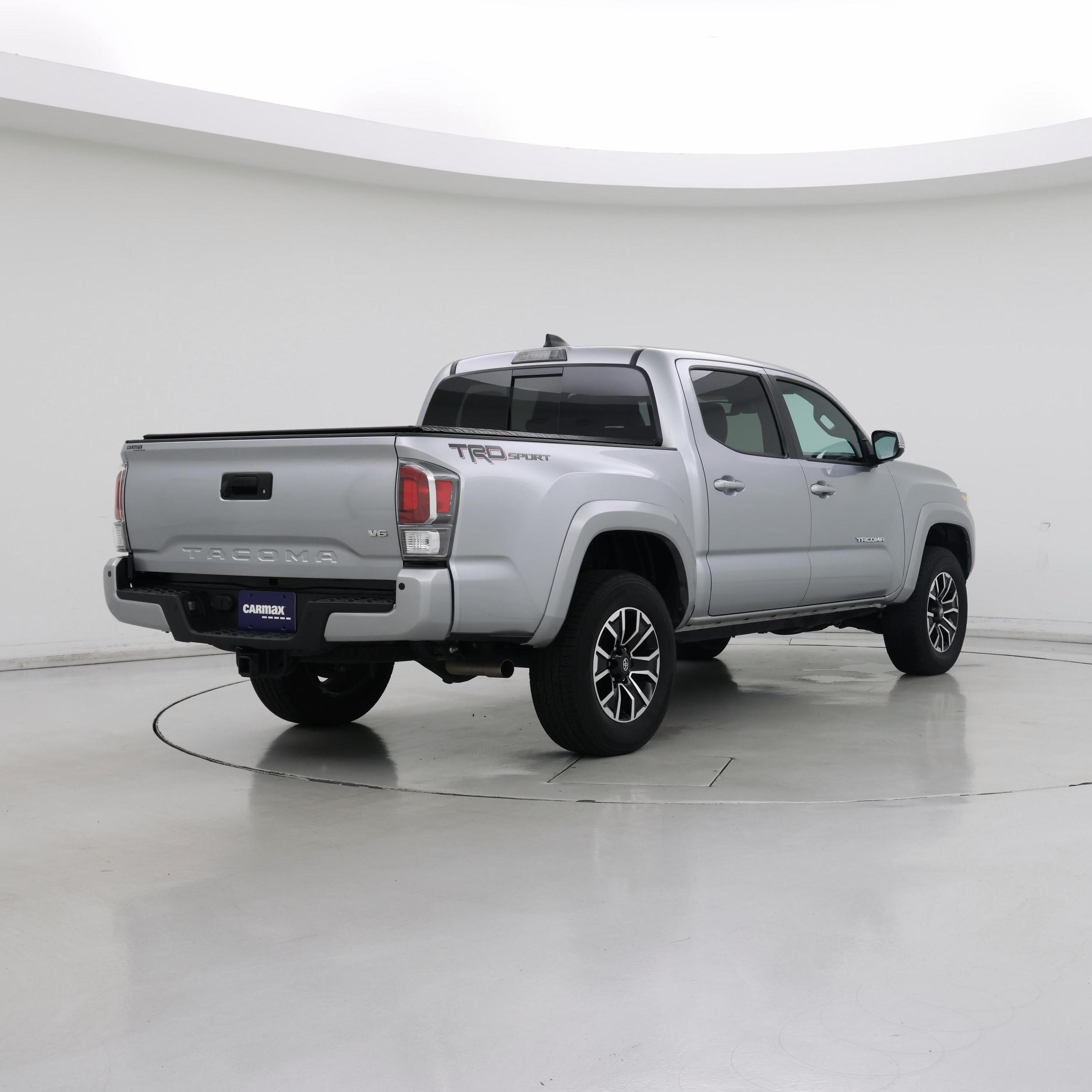 Thumbnail: 2023 Toyota Tacoma - 8