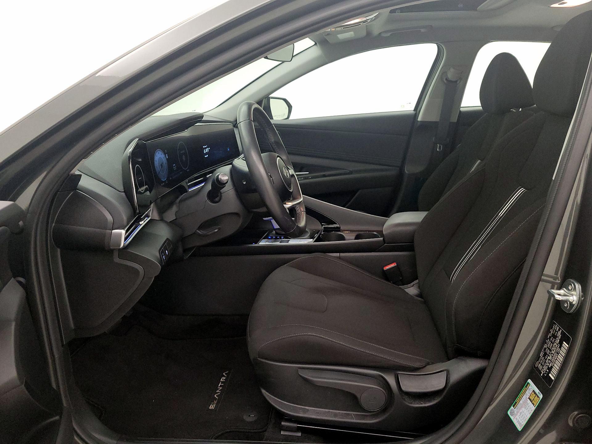 Thumbnail: 2024 Hyundai Elantra - 11