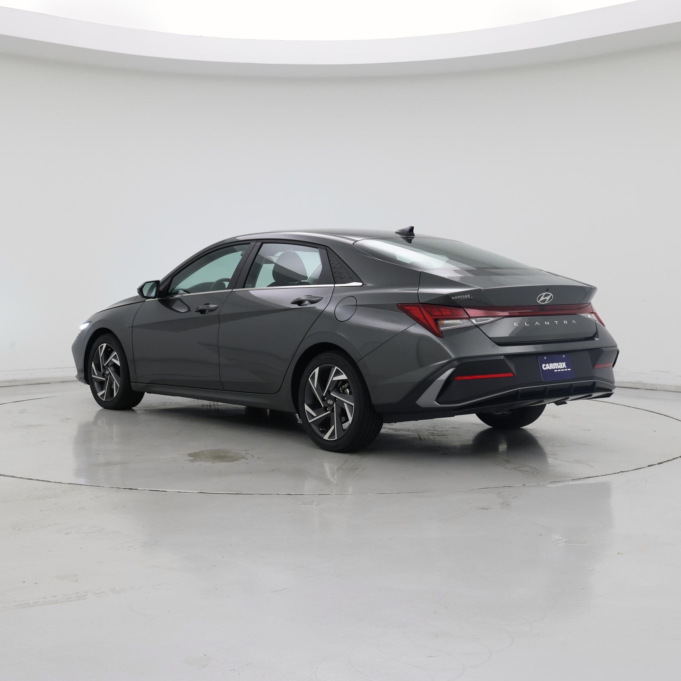 Thumbnail: 2024 Hyundai Elantra - 2