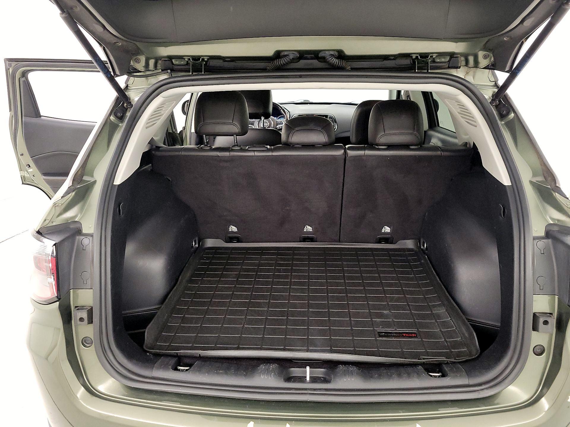 Thumbnail: 2021 Jeep Compass - 20