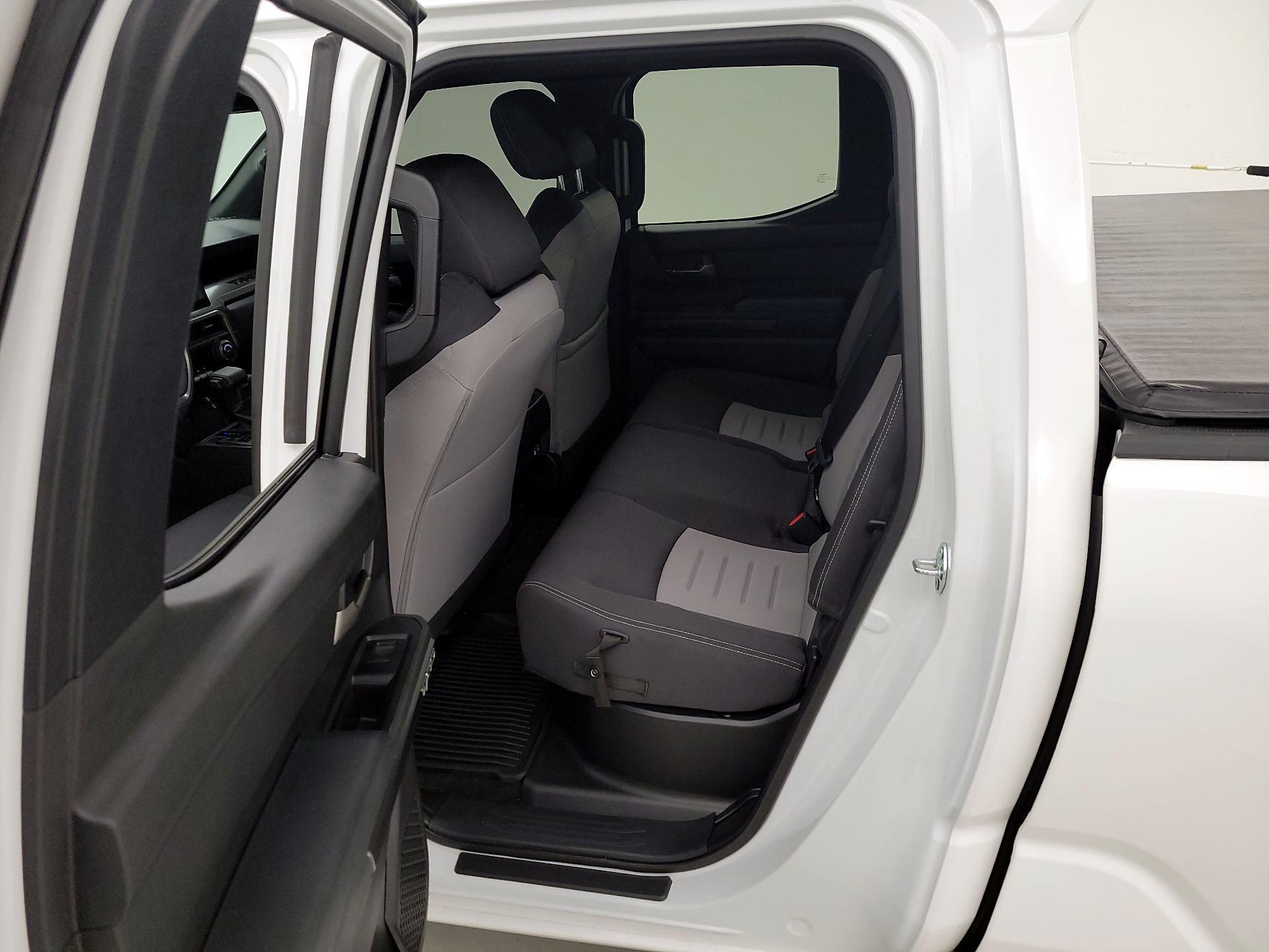 Thumbnail: 2024 Toyota Tacoma - 19