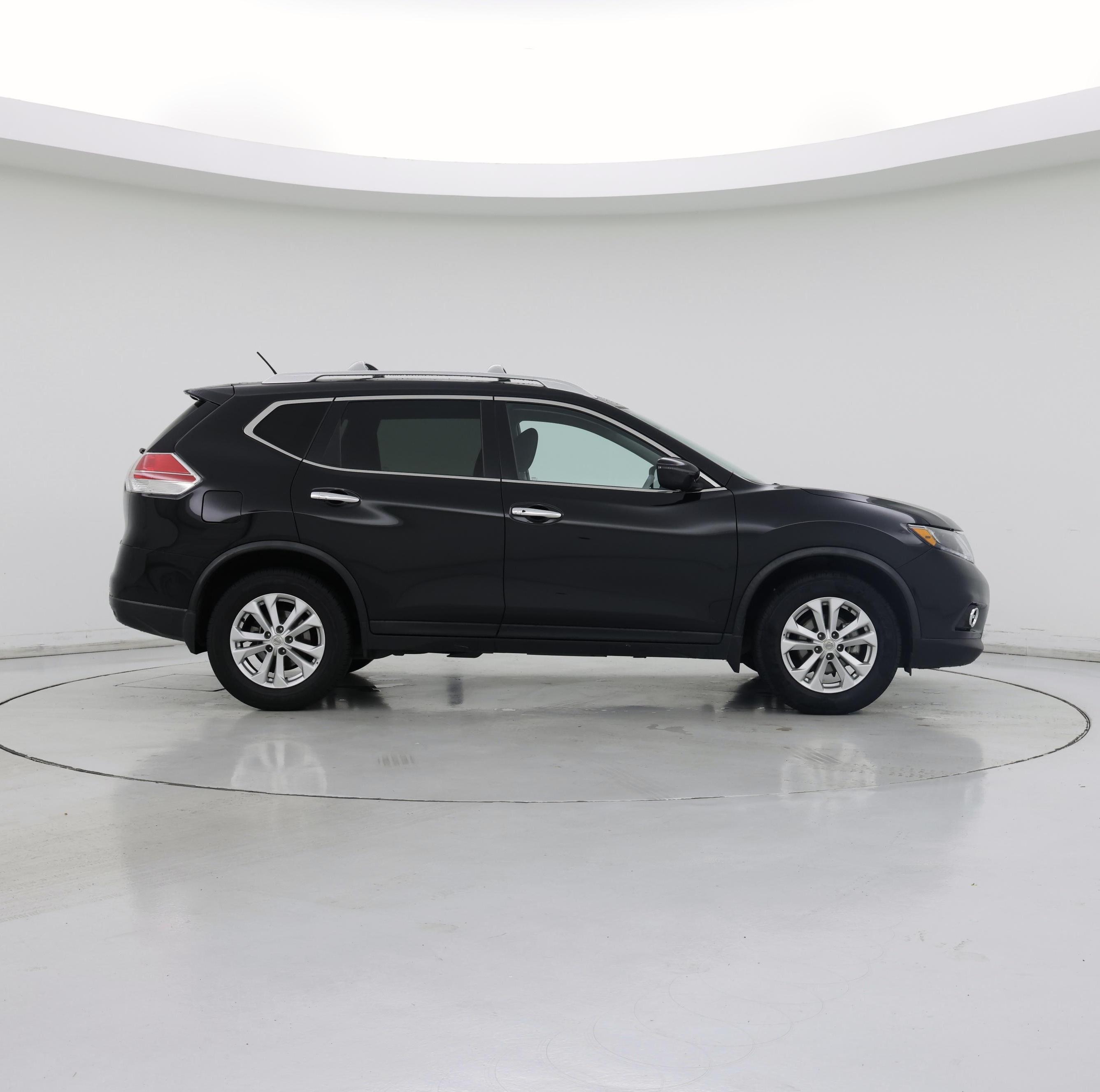 Thumbnail: 2016 Nissan Rogue - 7