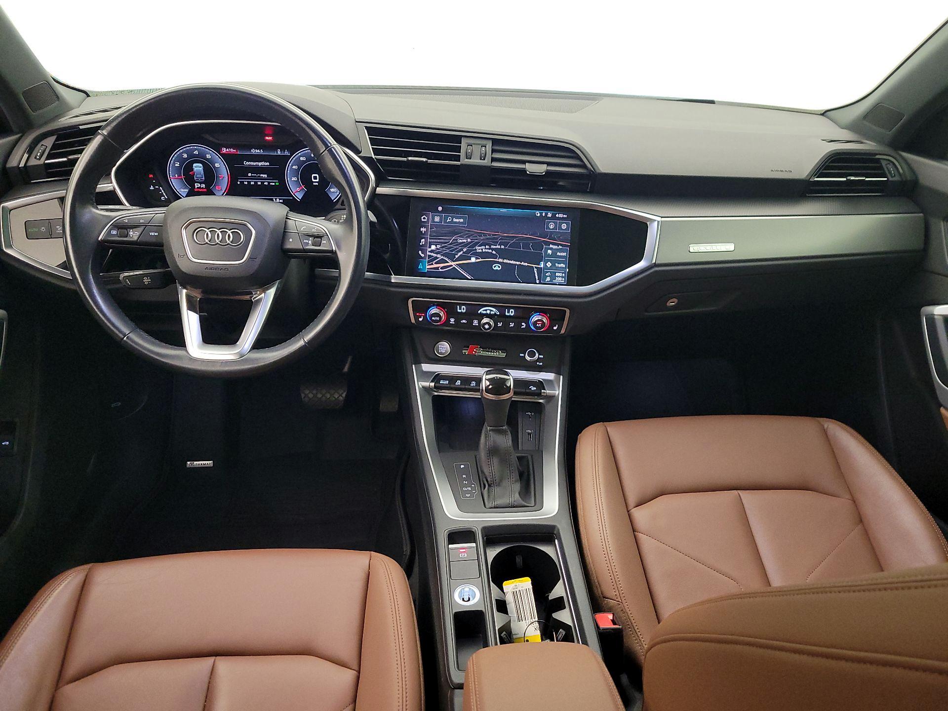 Thumbnail: 2020 Audi Q3 - 9
