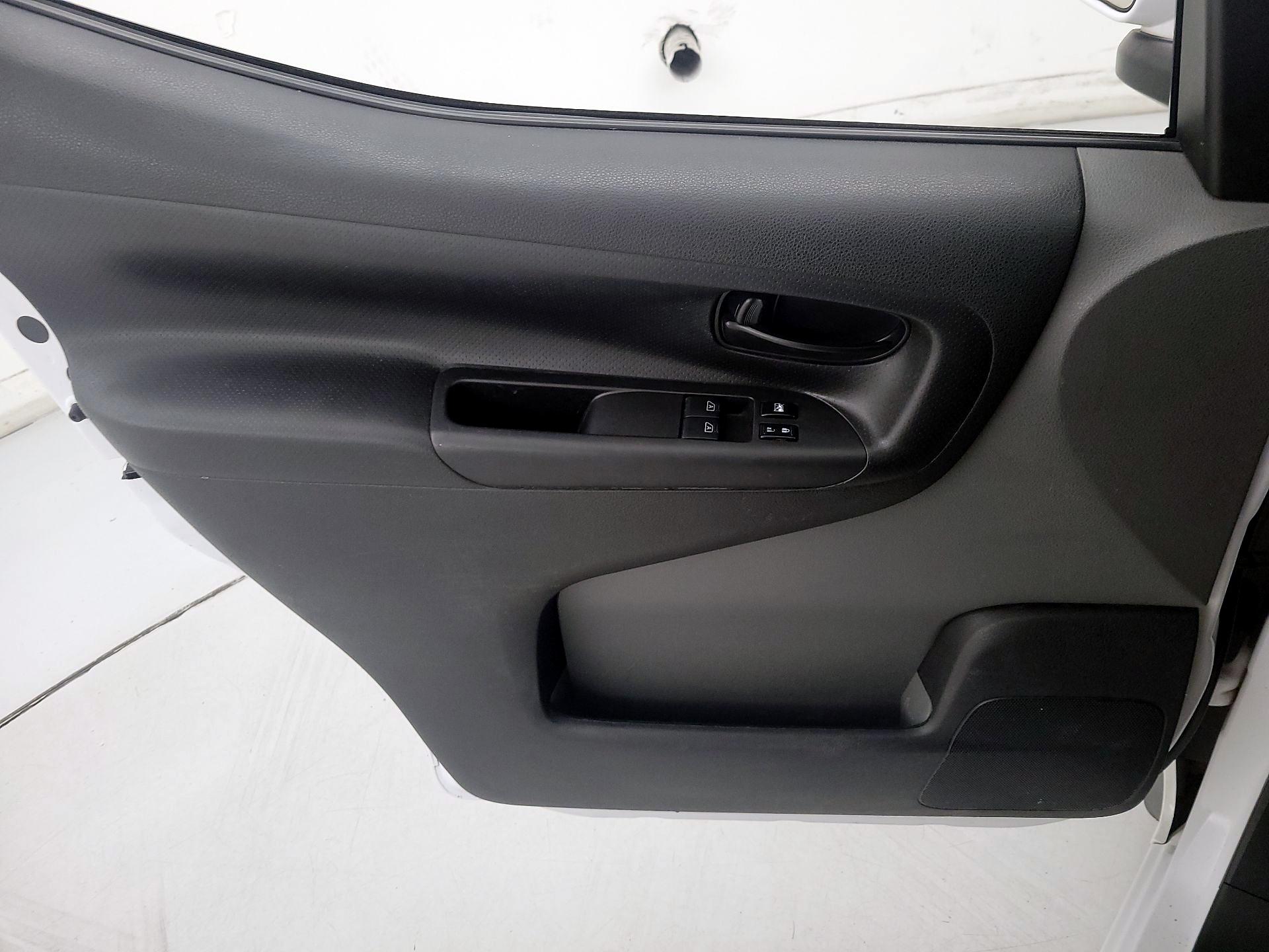 Thumbnail: 2021 Nissan NV200 - 12