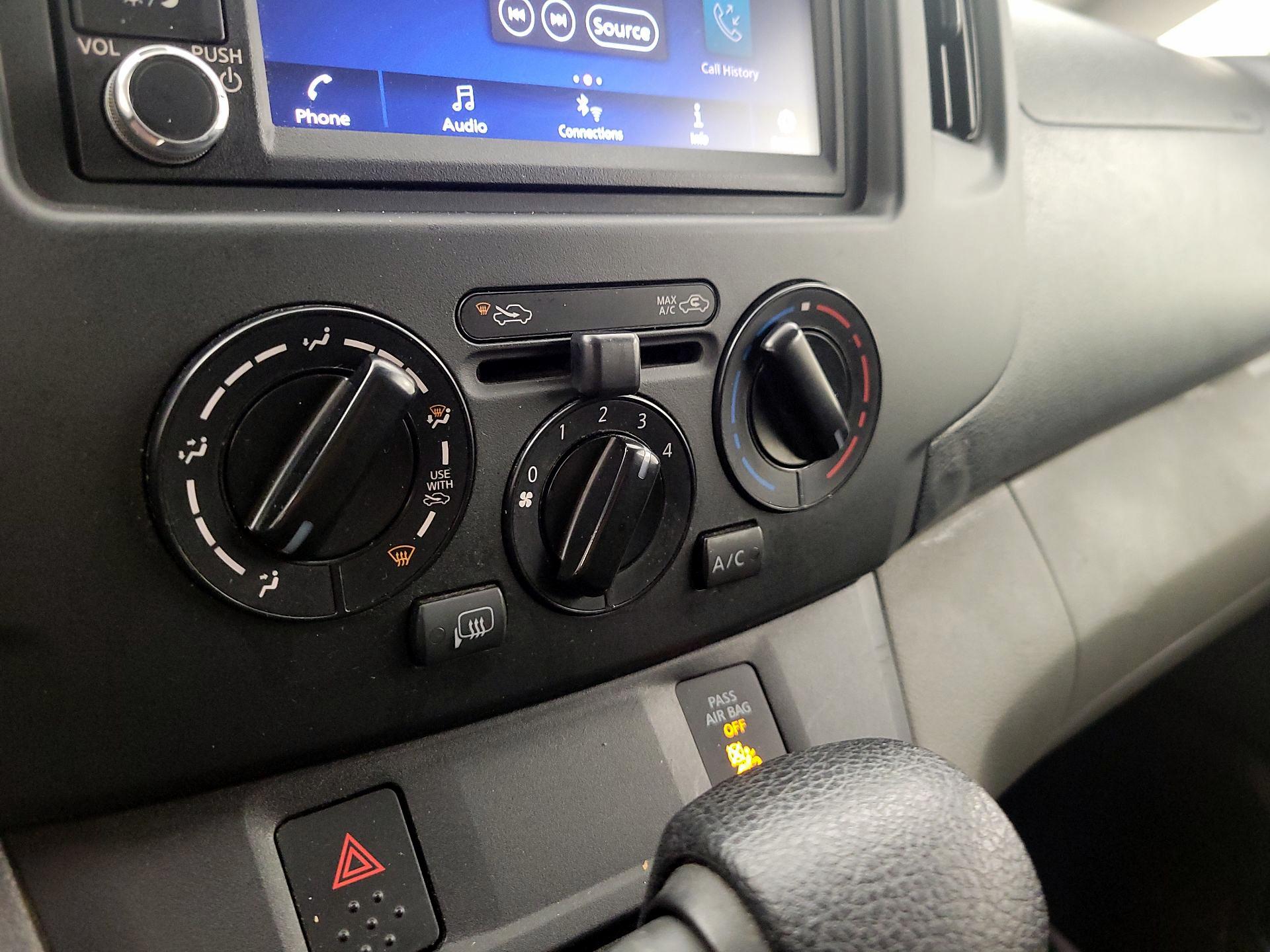 Thumbnail: 2021 Nissan NV200 - 16