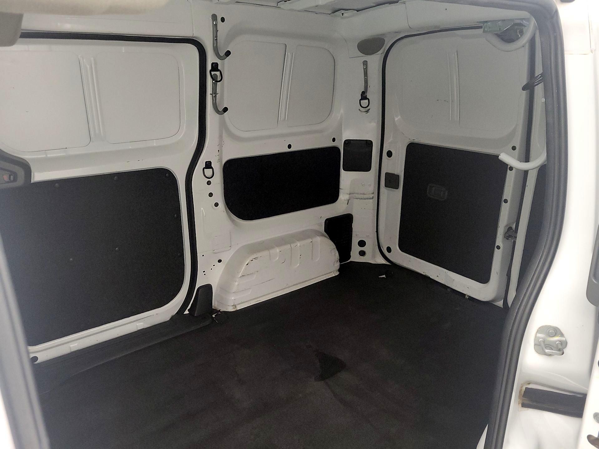 Thumbnail: 2021 Nissan NV200 - 19