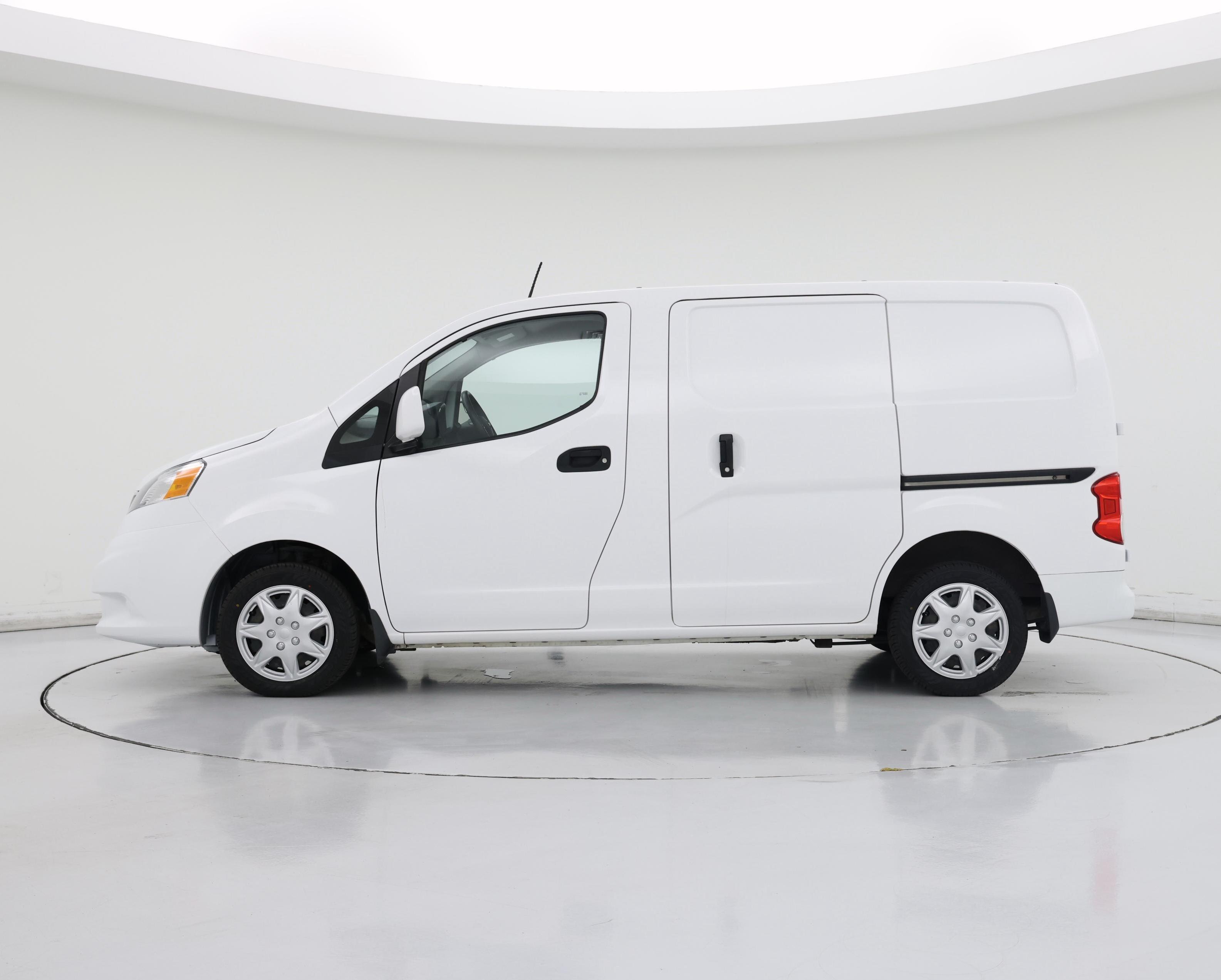 Thumbnail: 2021 Nissan NV200 - 3