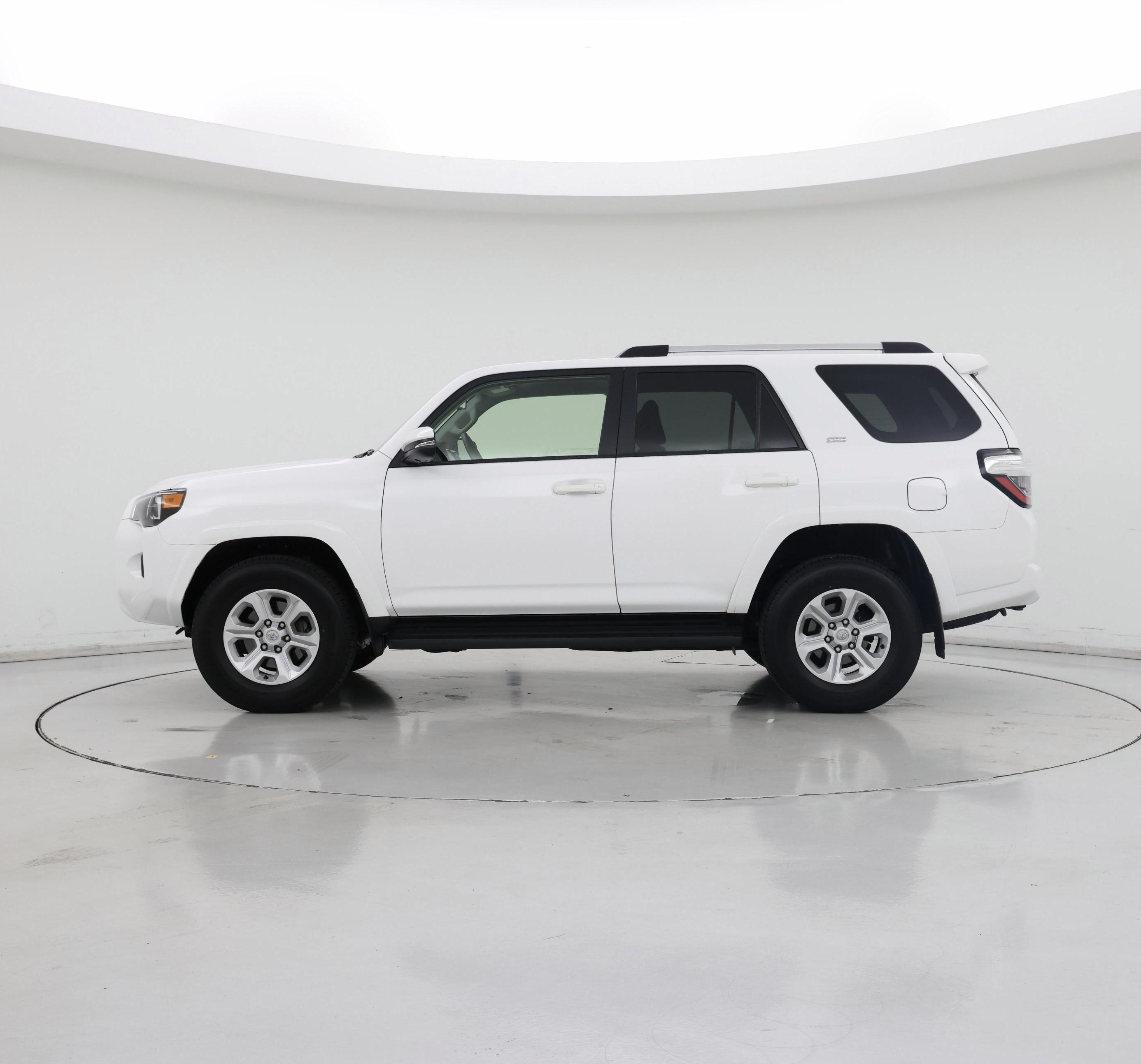 Thumbnail: 2024 Toyota 4Runner - 3