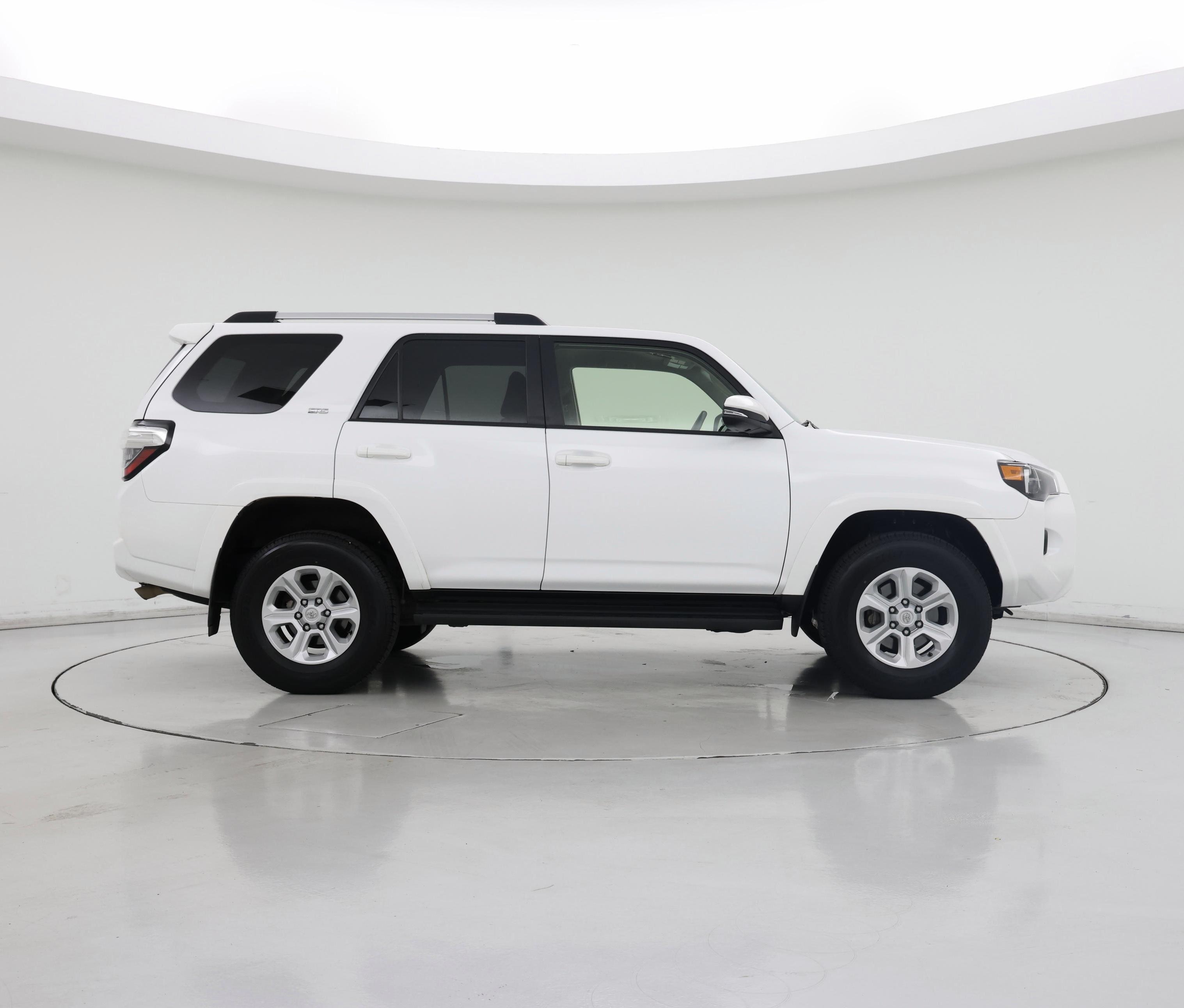 Thumbnail: 2024 Toyota 4Runner - 7