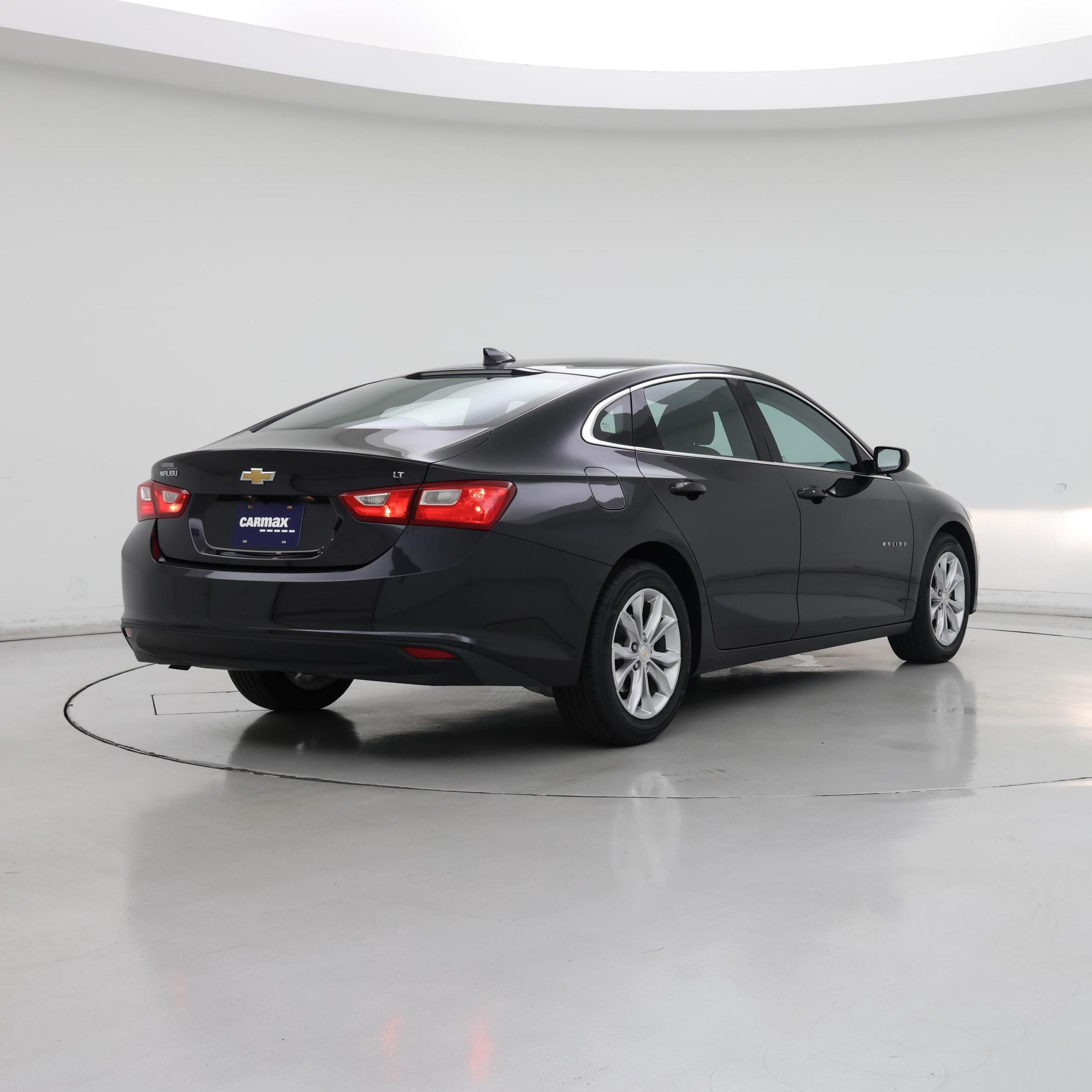 Thumbnail: 2023 Chevrolet Malibu - 8