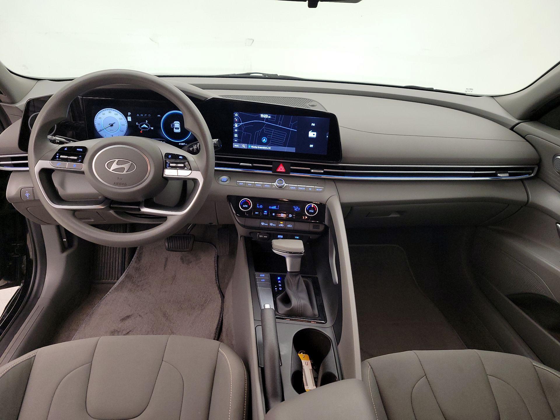 Thumbnail: 2024 Hyundai Elantra - 9
