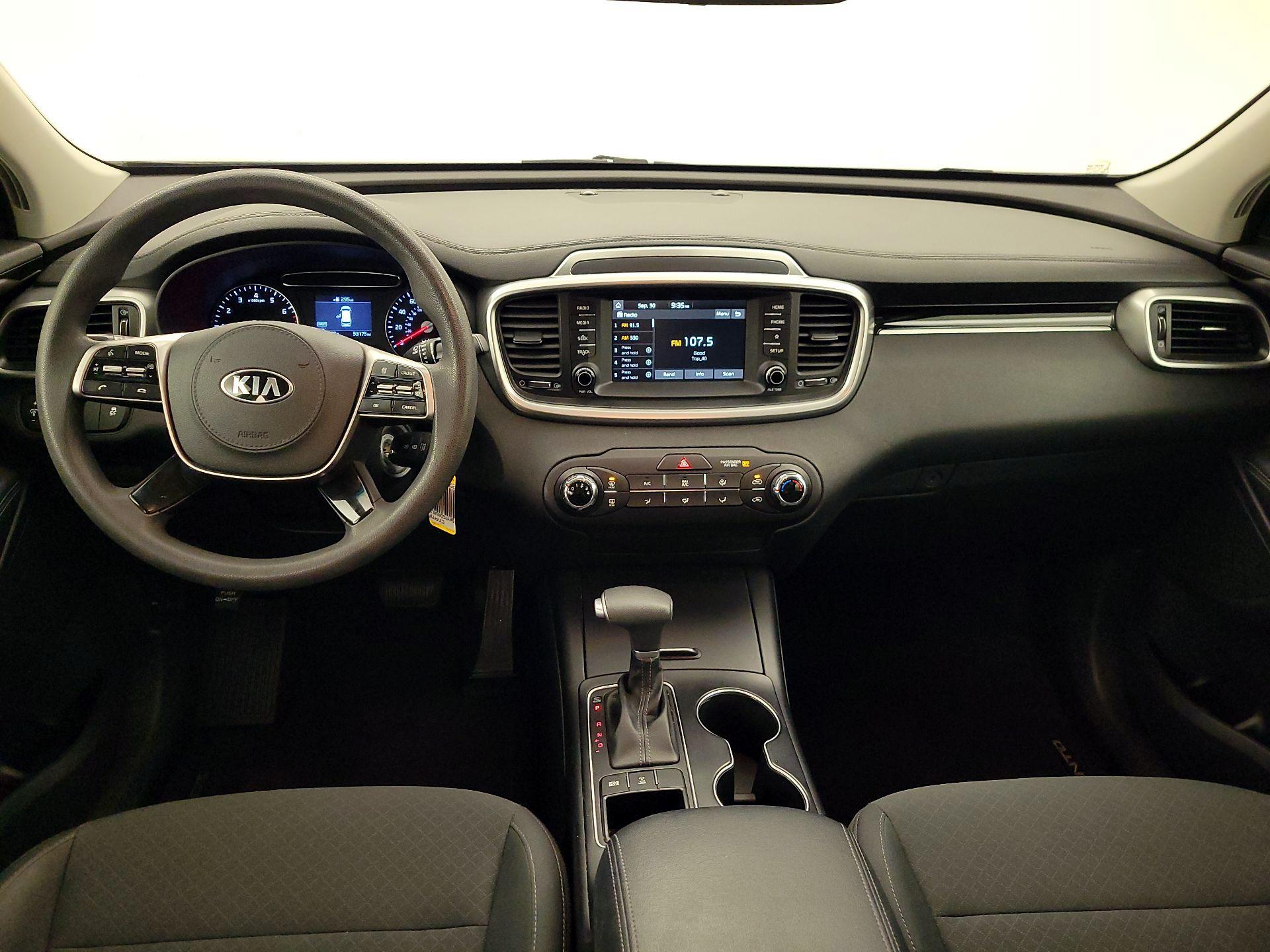 Thumbnail: 2020 Kia Sorento - 9