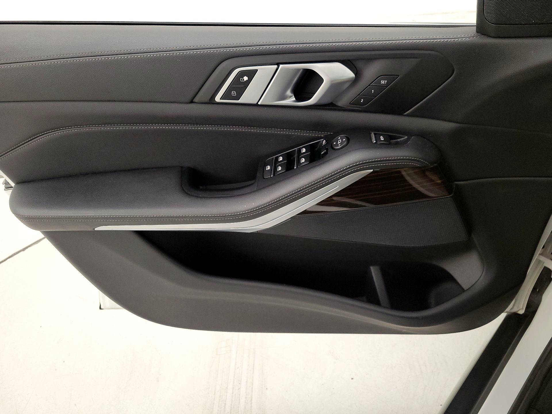 Thumbnail: 2020 BMW X5 - 12