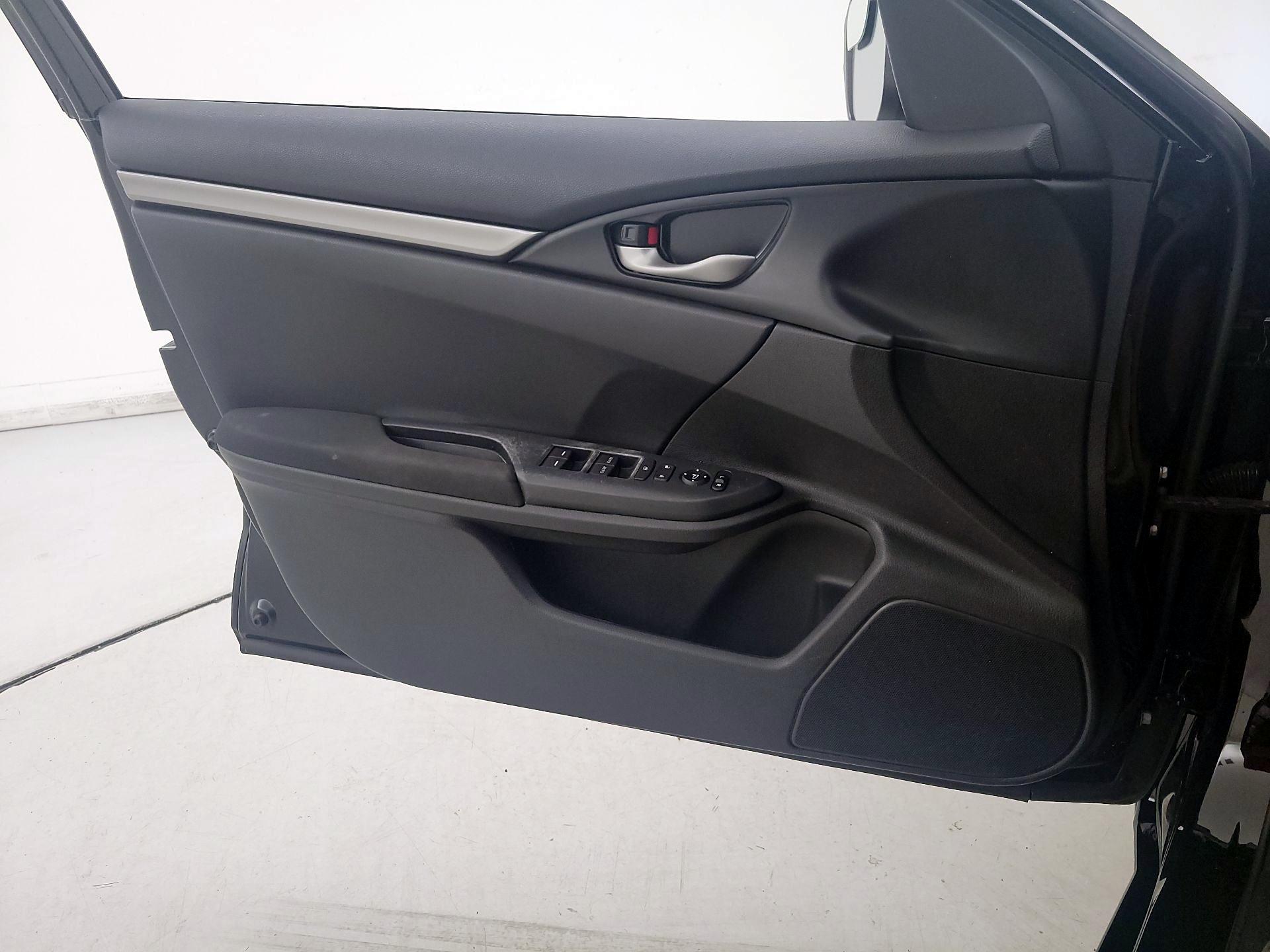 Thumbnail: 2018 Honda Civic - 12