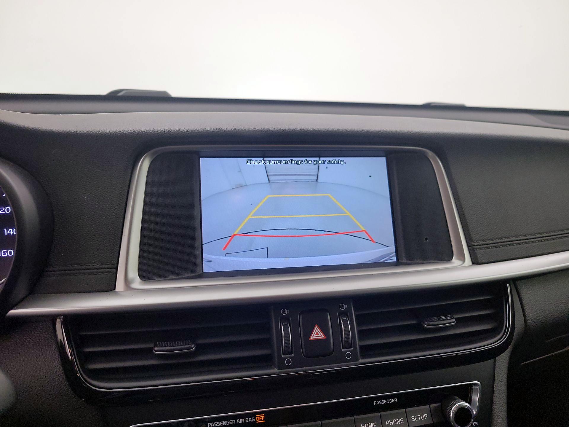 Thumbnail: 2019 Kia Optima - 14