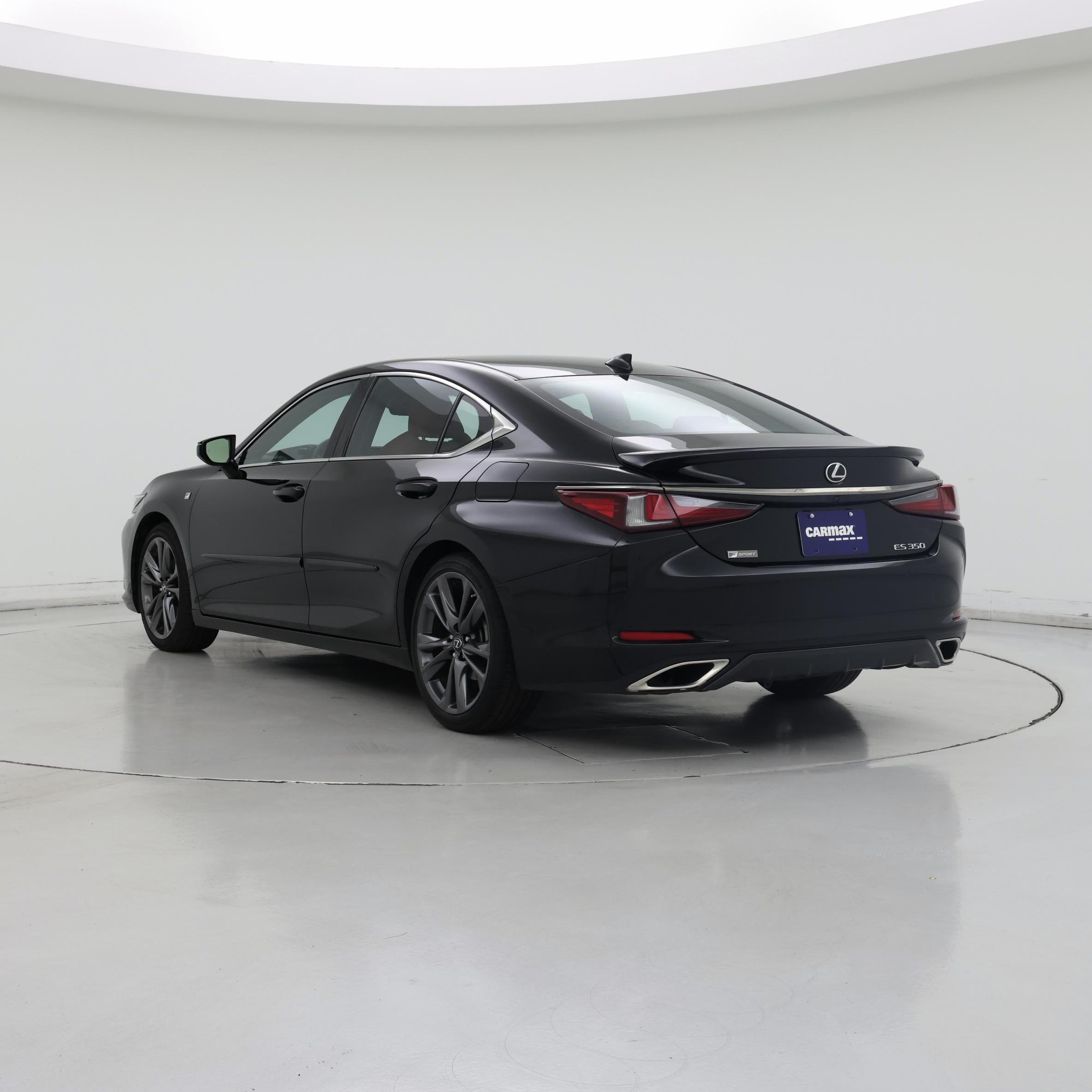 Thumbnail: 2021 Lexus ES - 2