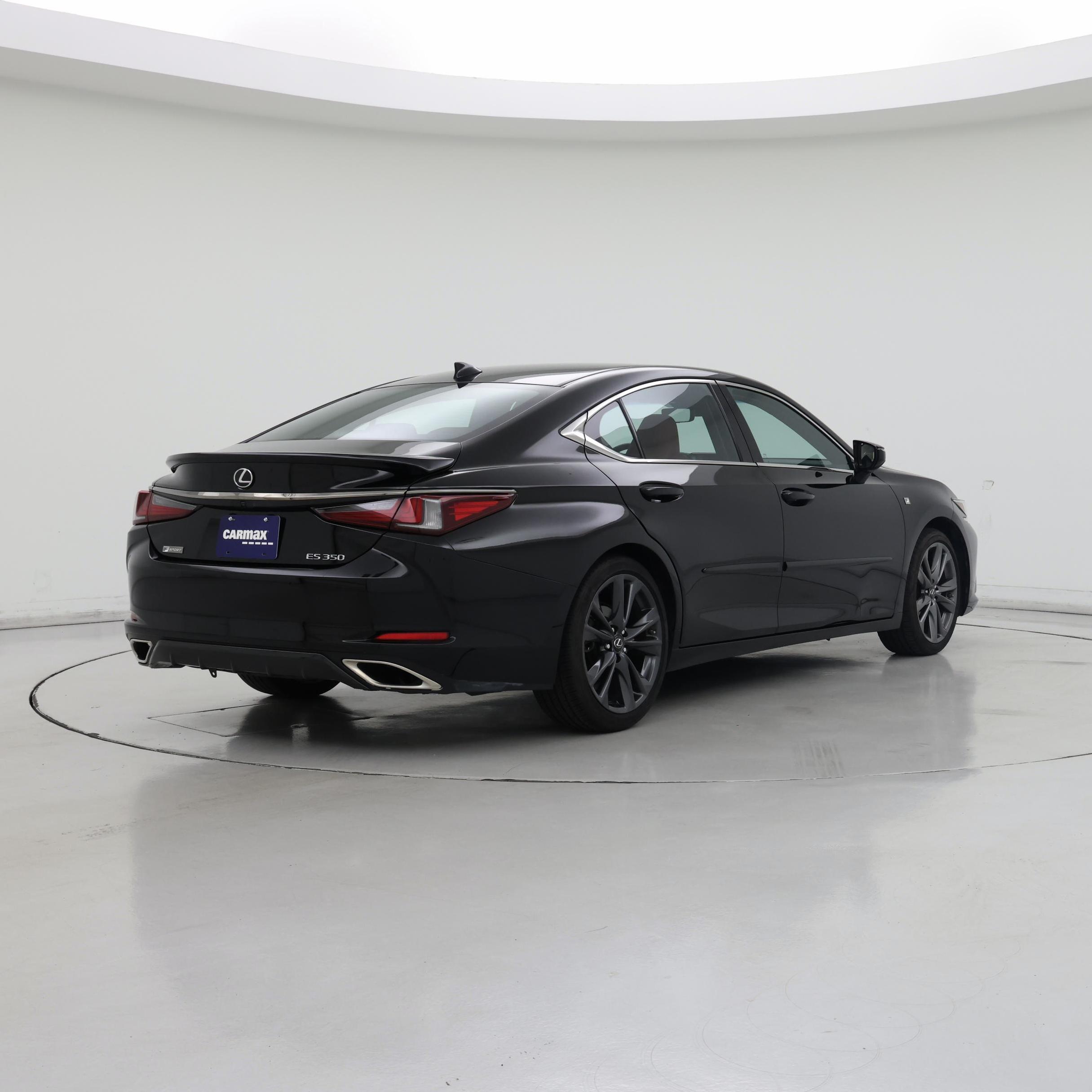 Thumbnail: 2021 Lexus ES - 8