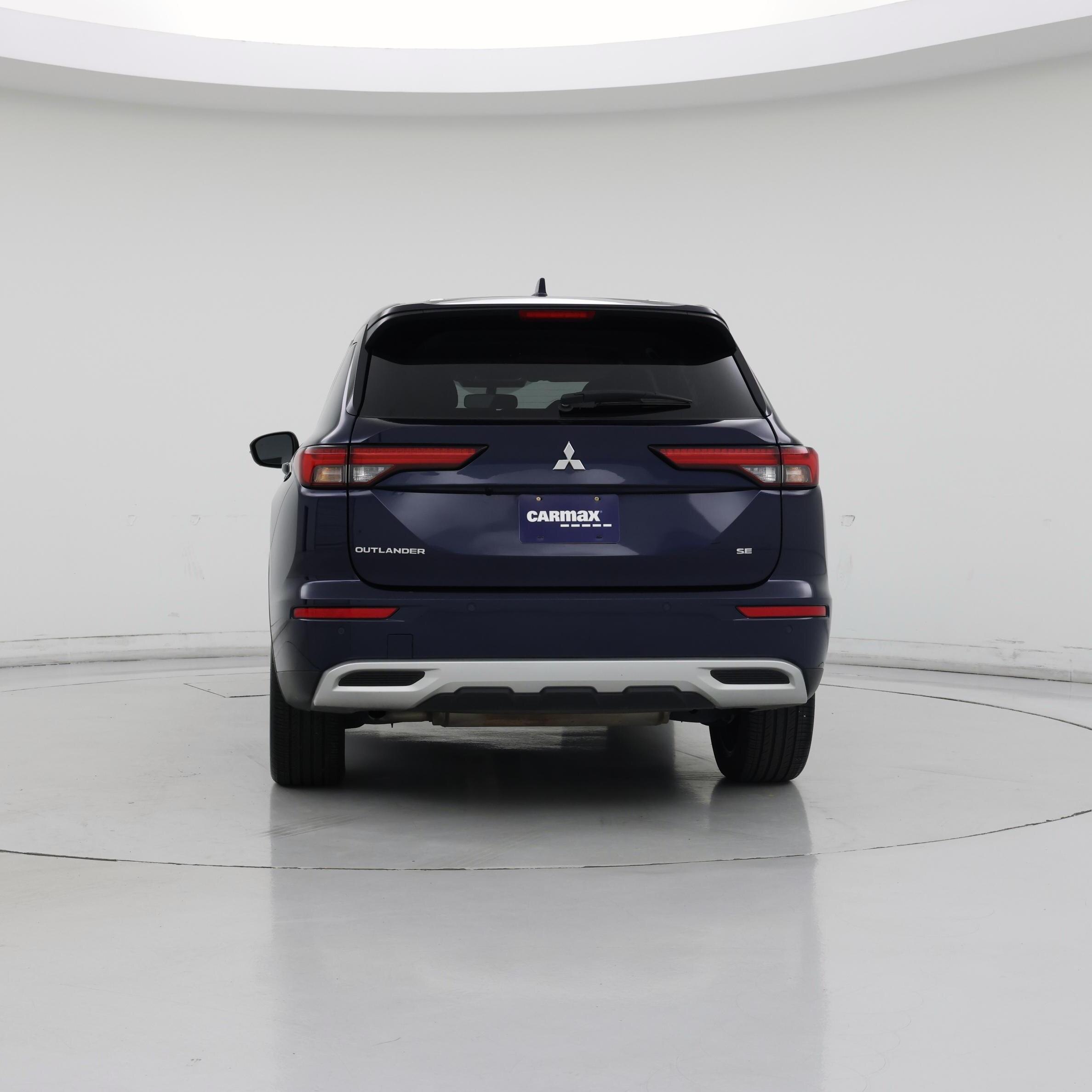 Thumbnail: 2023 Mitsubishi Outlander - 6