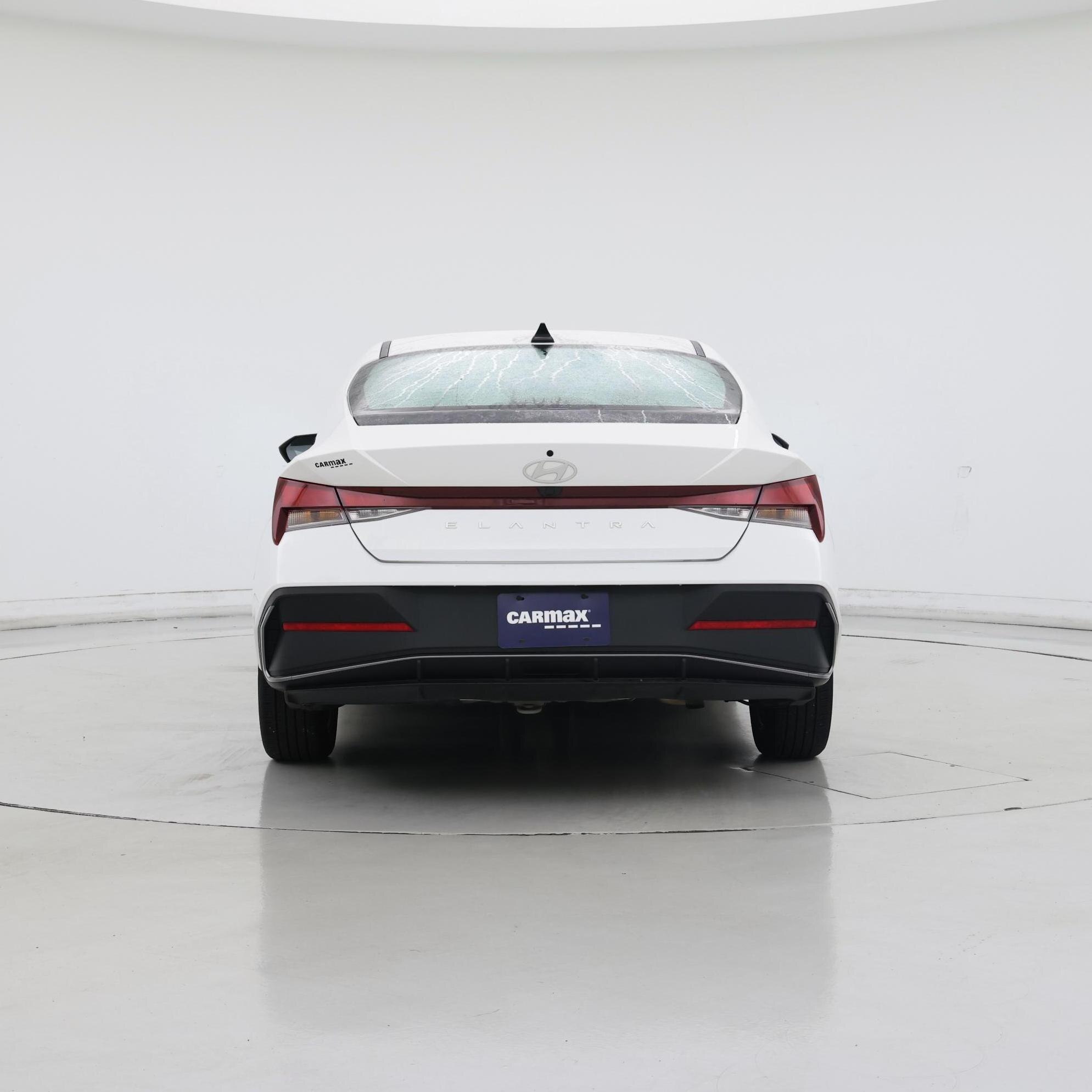 Thumbnail: 2024 Hyundai Elantra - 6