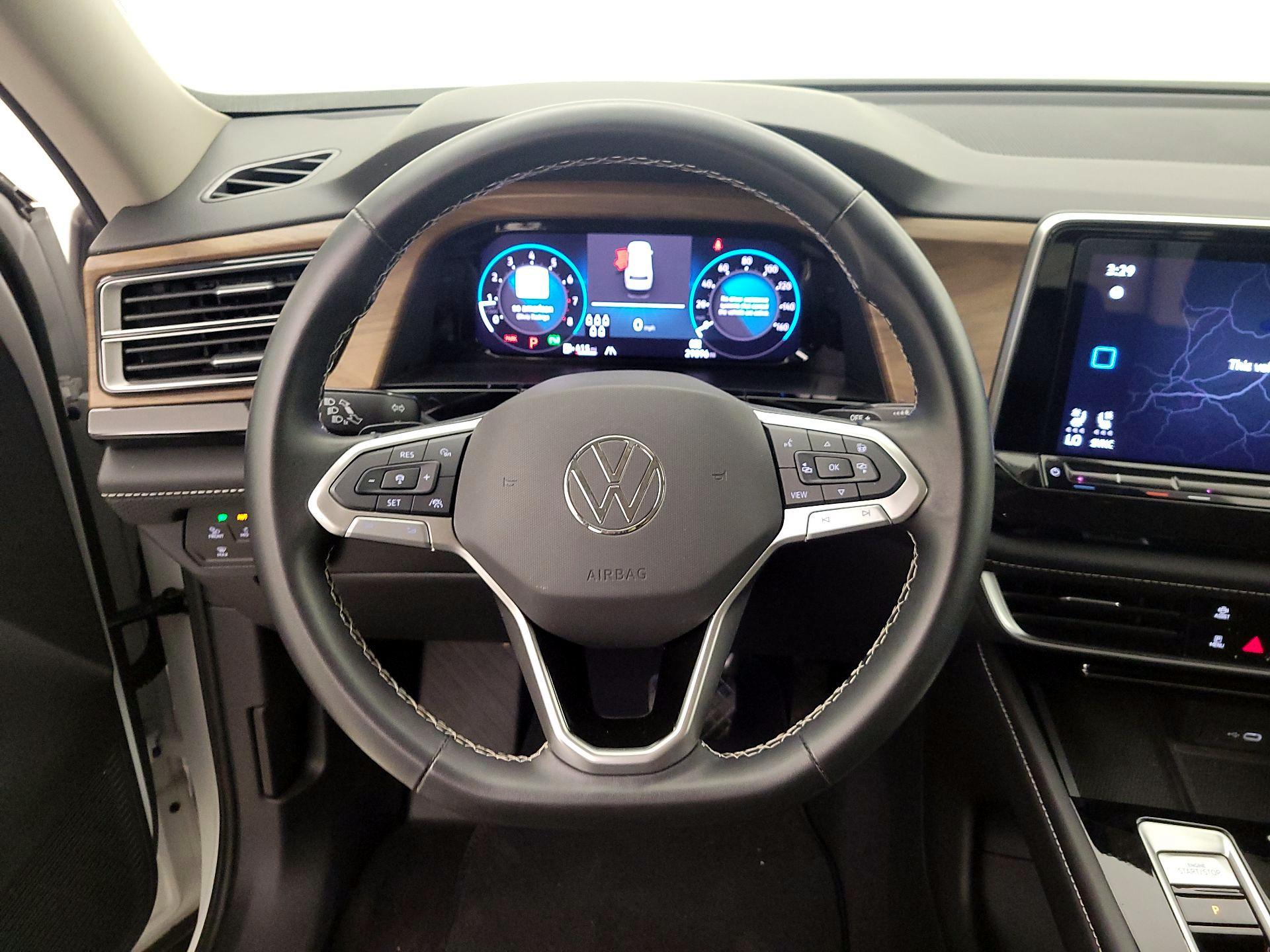 Thumbnail: 2024 Volkswagen Atlas - 10