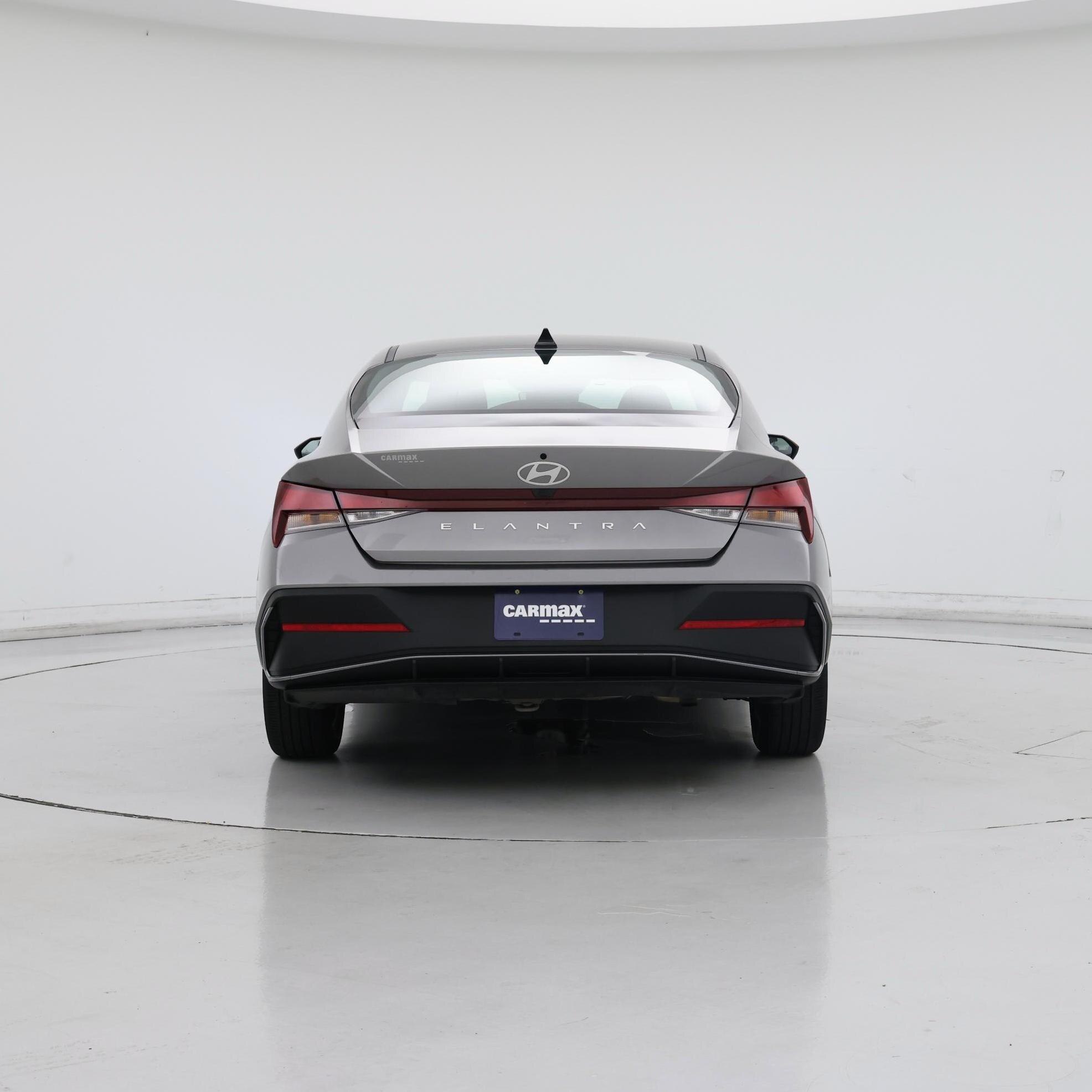 Thumbnail: 2024 Hyundai Elantra - 6