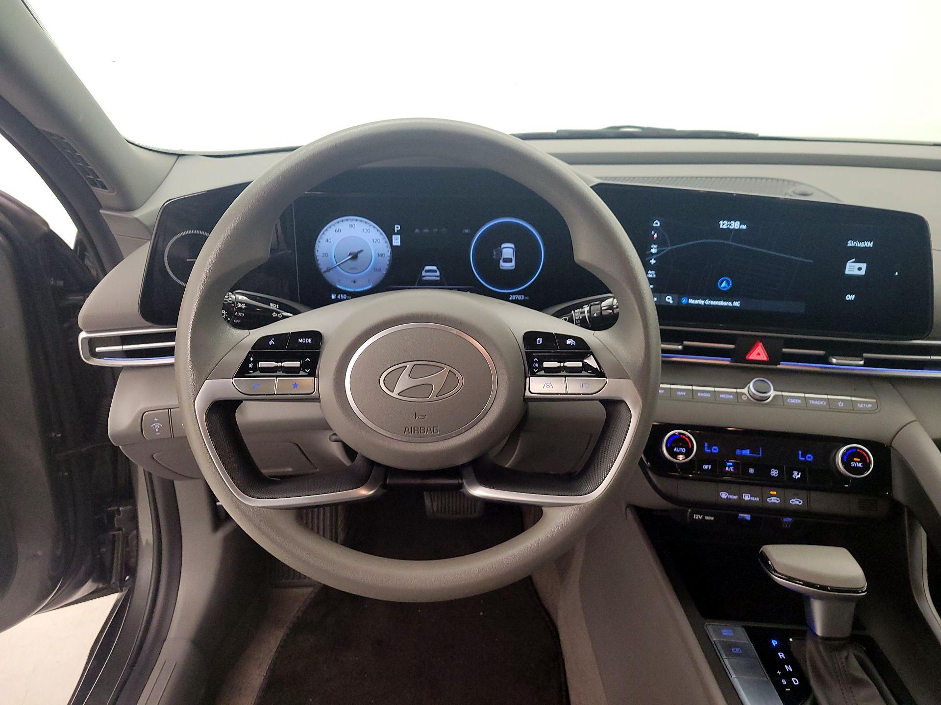 Thumbnail: 2024 Hyundai Elantra - 10