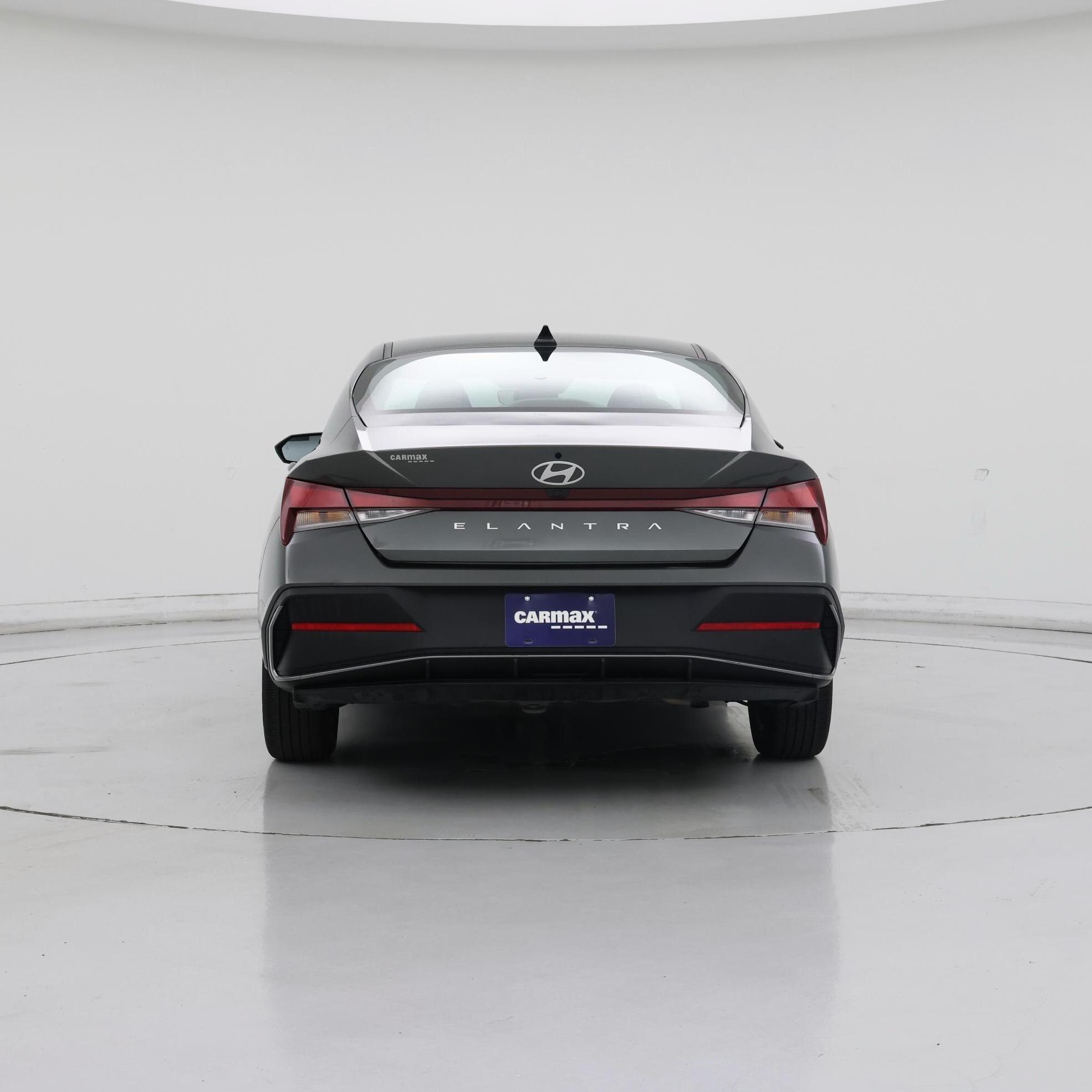 Thumbnail: 2024 Hyundai Elantra - 6